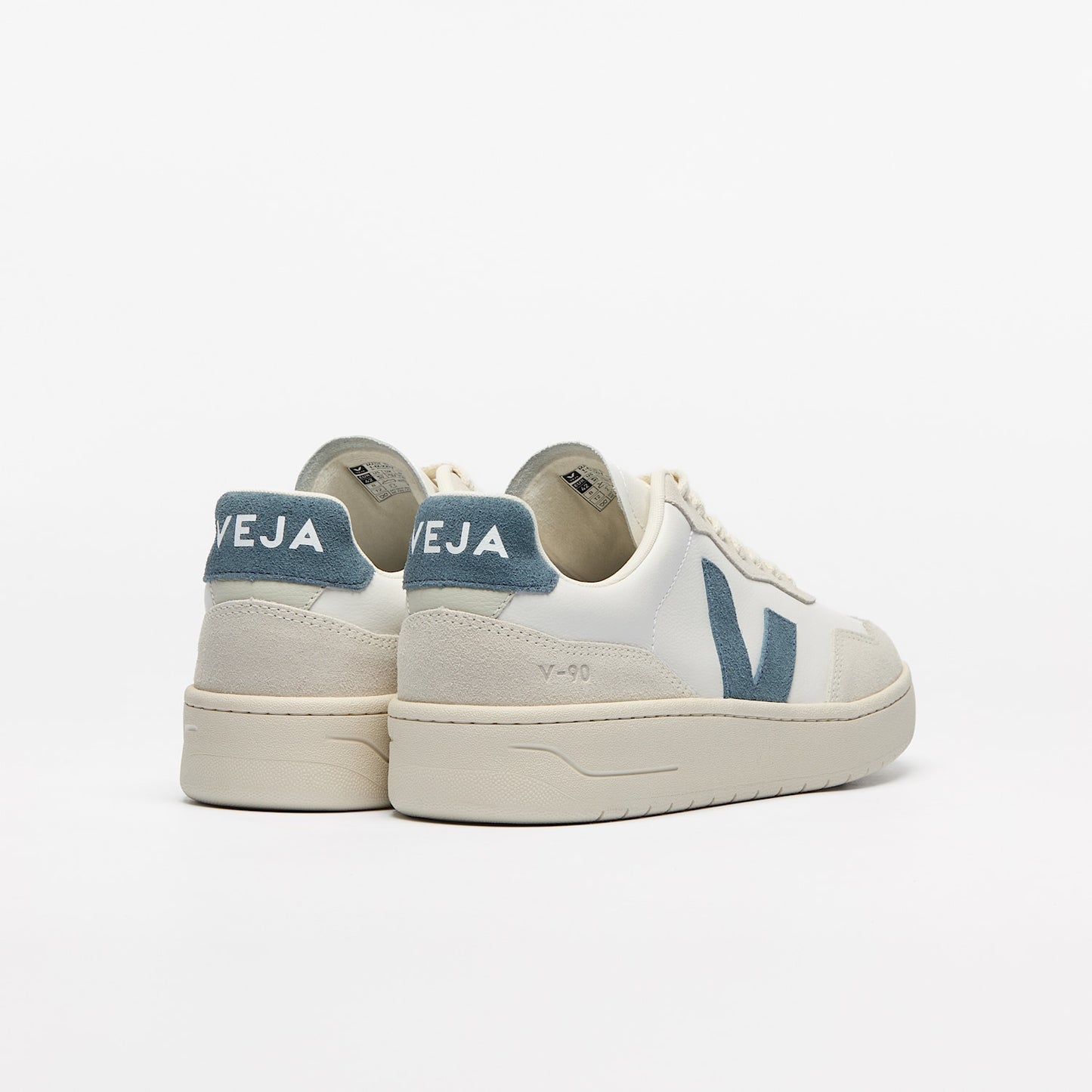 V-90 LEATHER WHITE CALIFORNIA - VEJA ON SALE