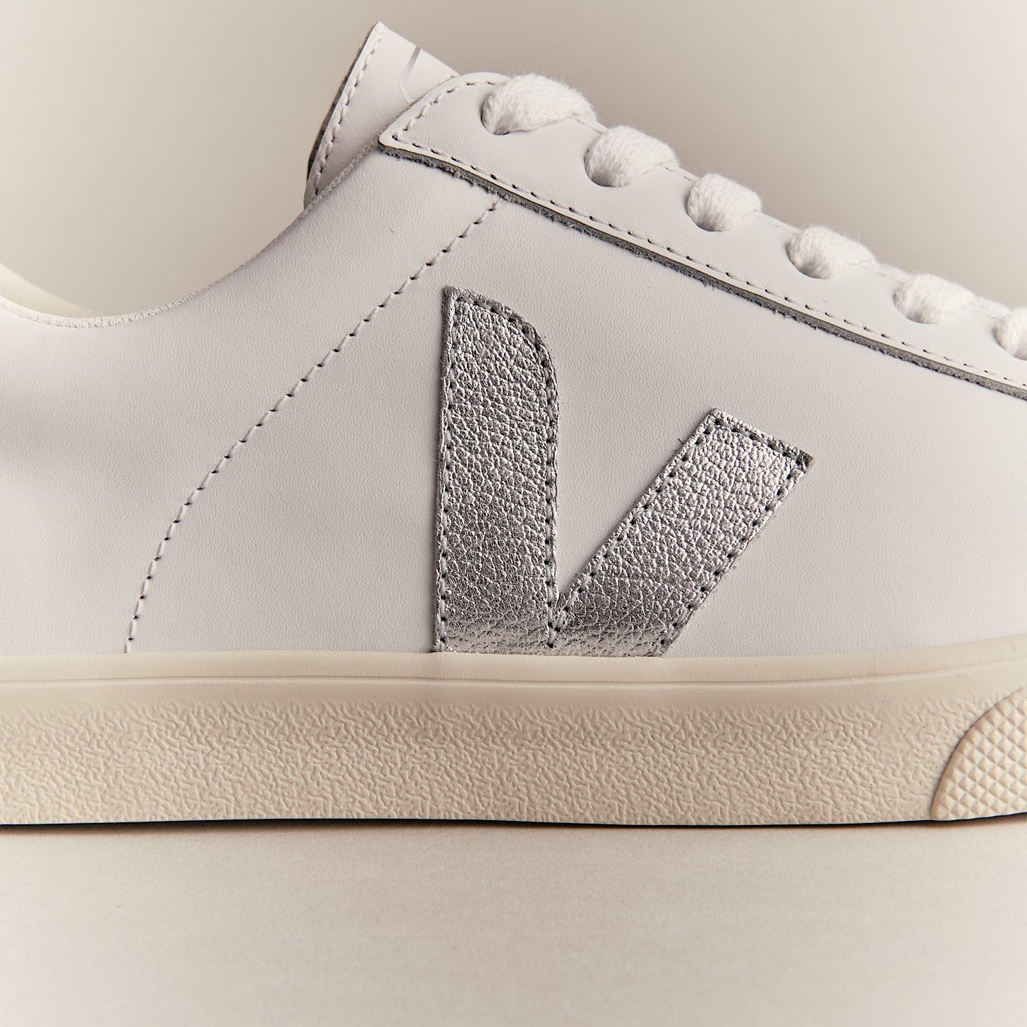 ESPLAR LEATHER WHITE SILVER - VEJA US