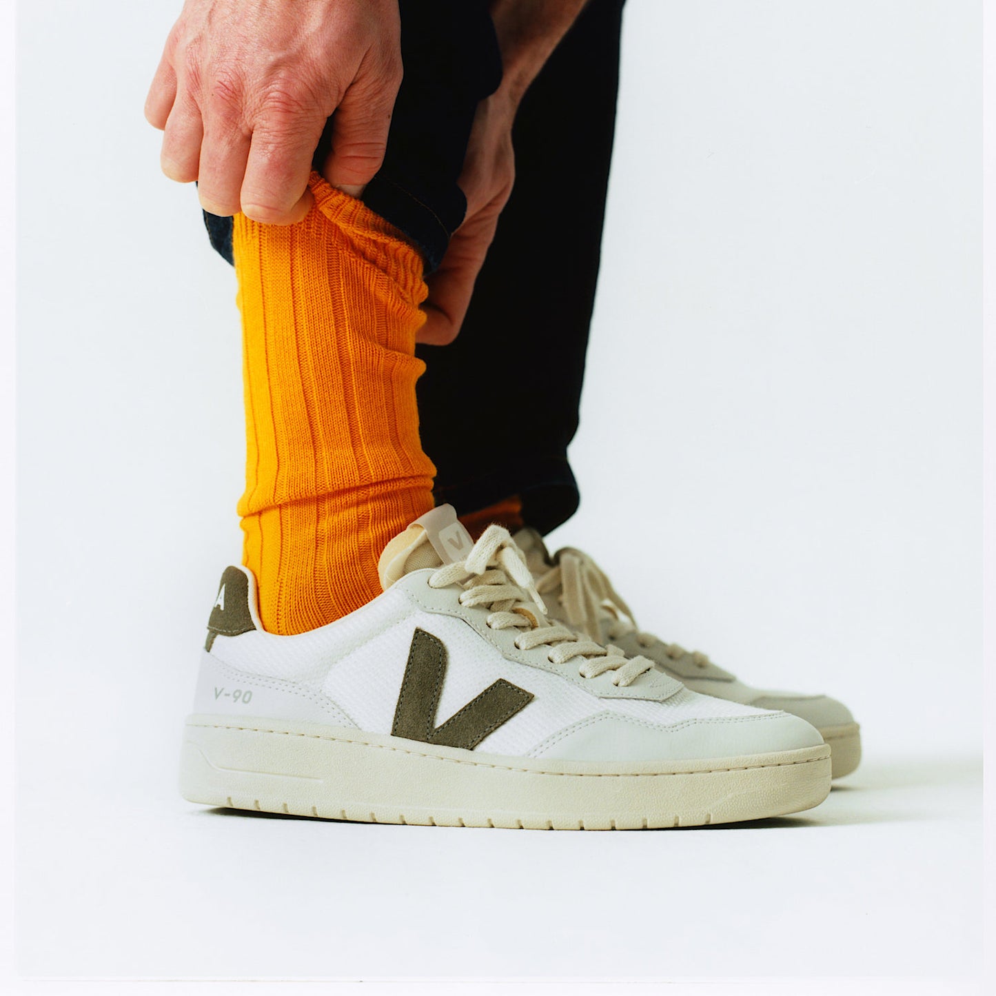 V-90 B-MESH WHITE KAKI - VEJA ON SALE