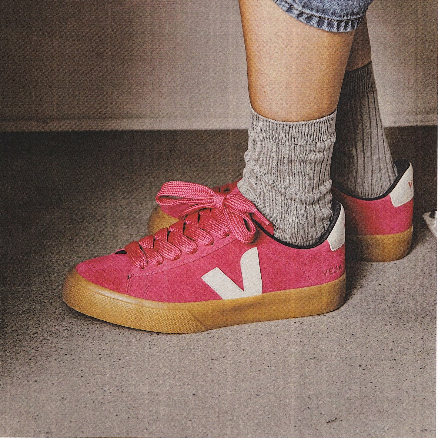 CAMPO BOLD SUEDE PINK PIERRE NATURAL - VEJA DISCOUNT
