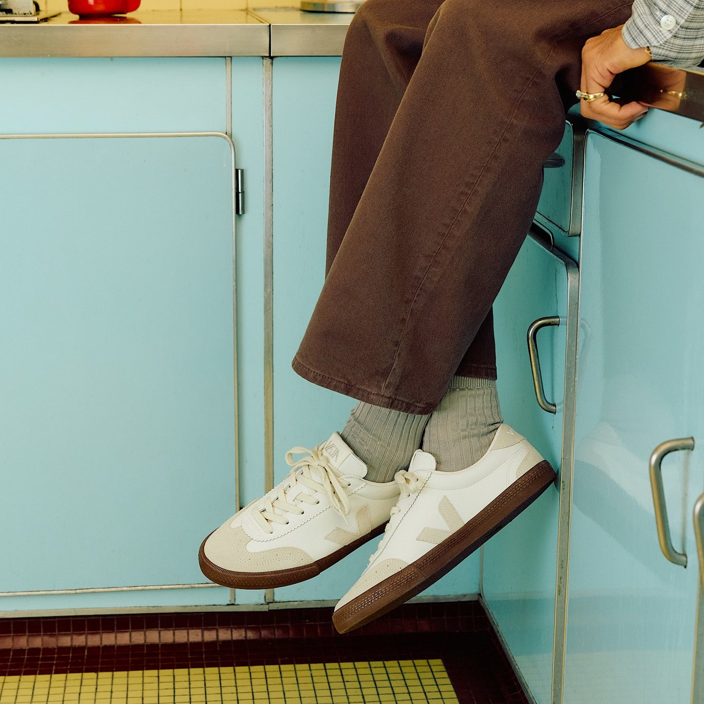 VOLLEY LEATHER WHITE NATURAL BARK - VEJA ON SALE