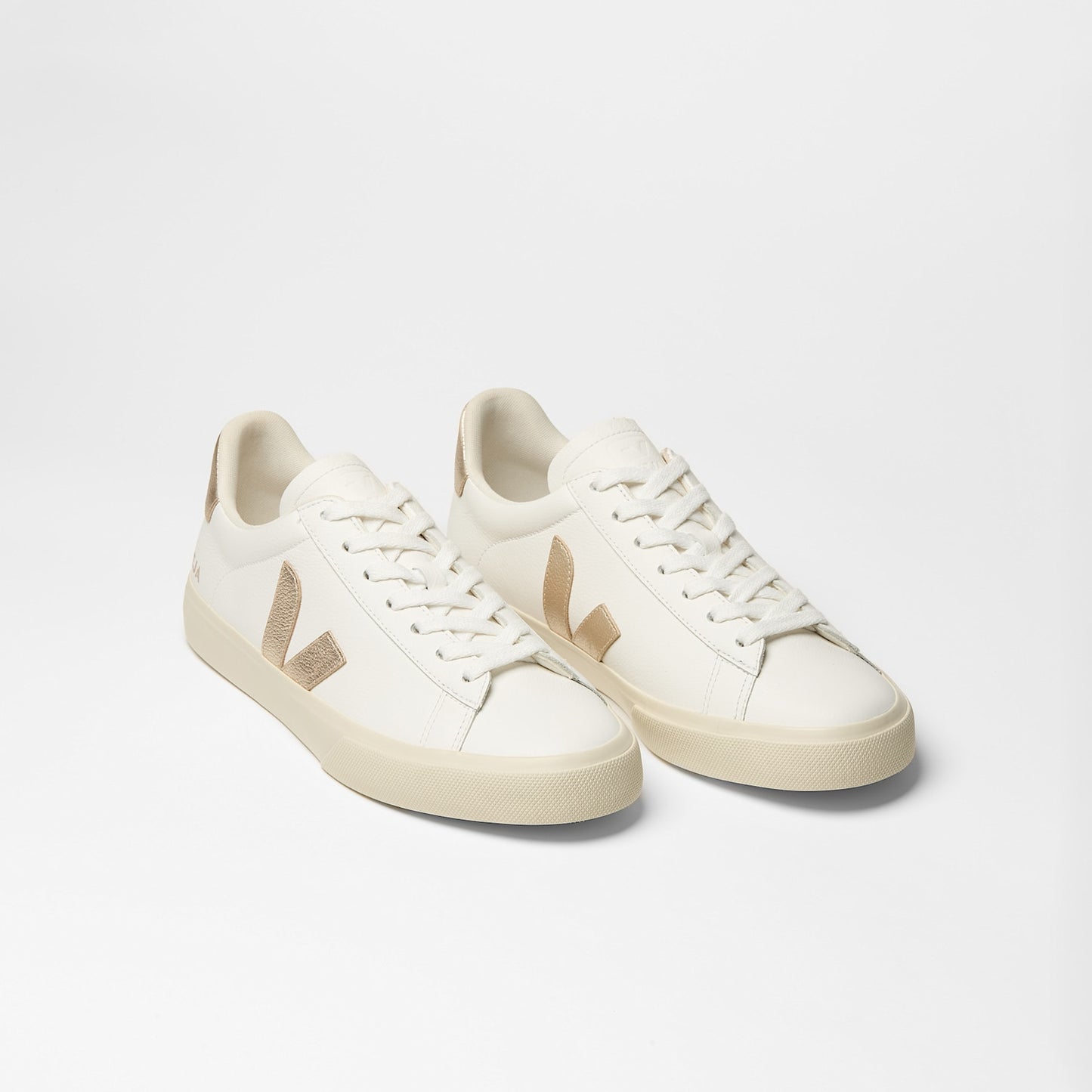 CAMPO LEATHER WHITE PLATINE - VEJA ON SALE
