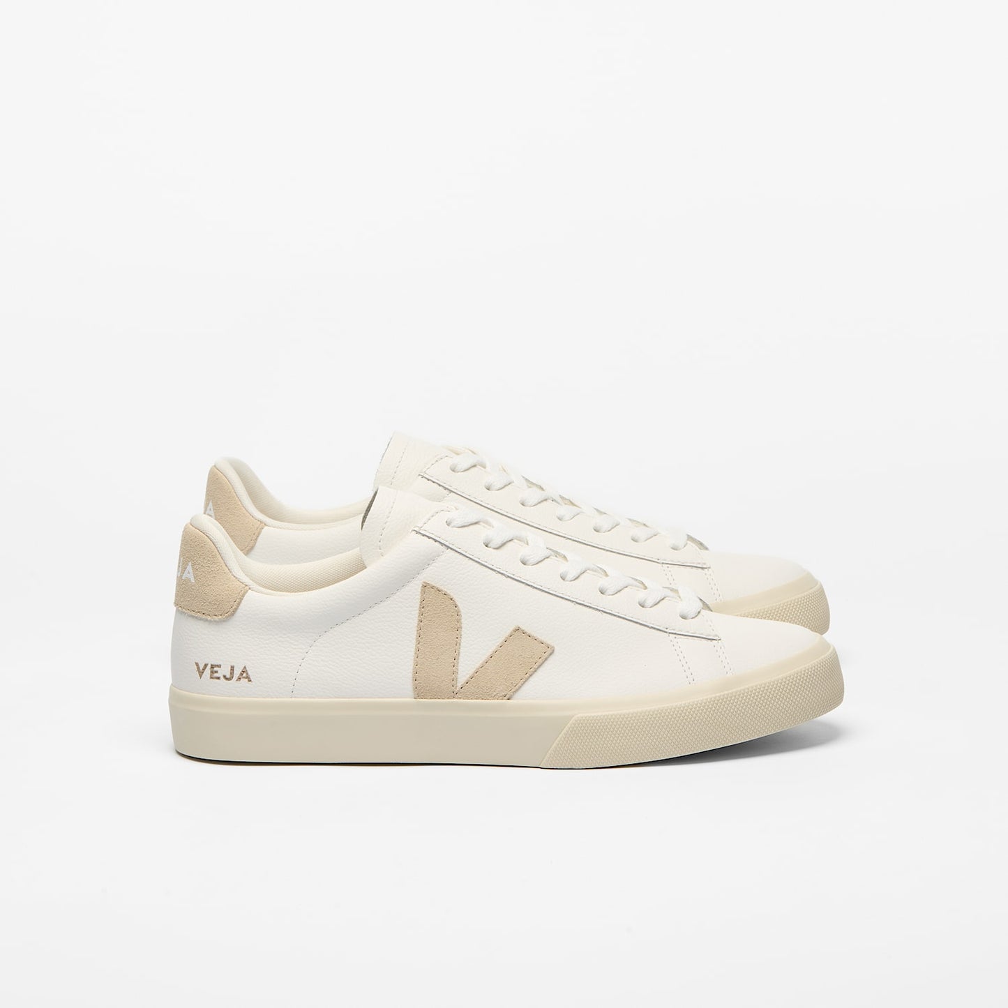 CAMPO LEATHER WHITE ALMOND - VEJA DISCOUNT