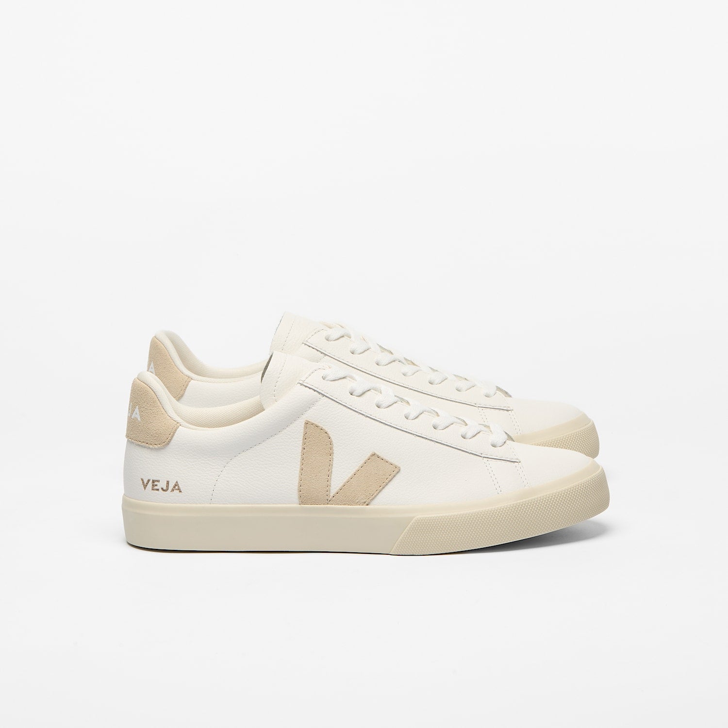 CAMPO LEATHER WHITE ALMOND - VEJA DISCOUNT
