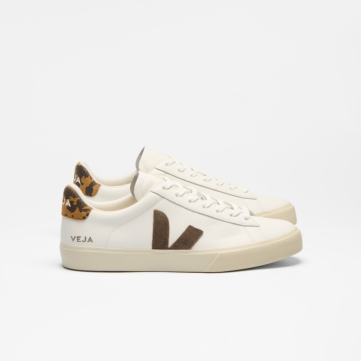 CAMPO LEATHER WHITE CAMEL WILD COUNTRY - VEJA NEAR ME