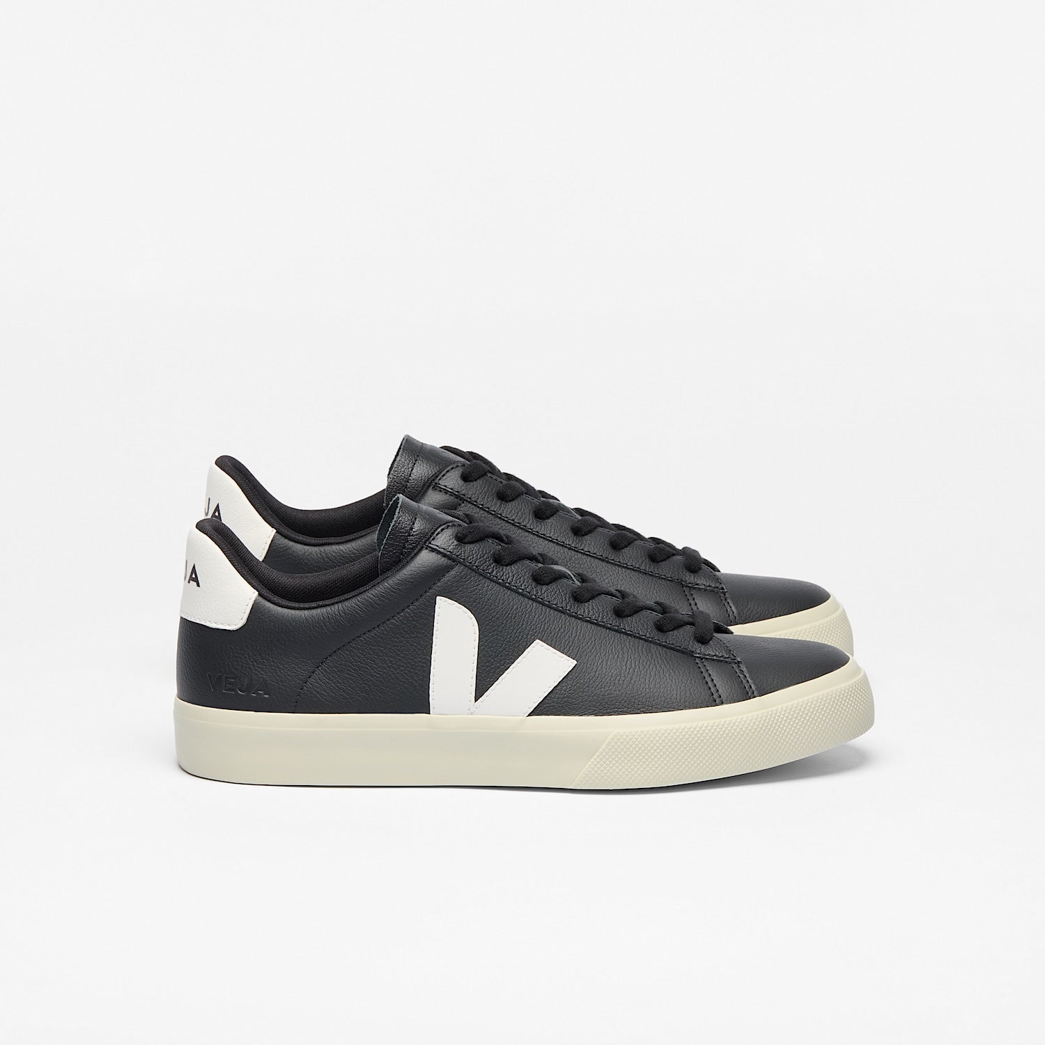 CAMPO LEATHER BLACK WHITE - VEJA SALE