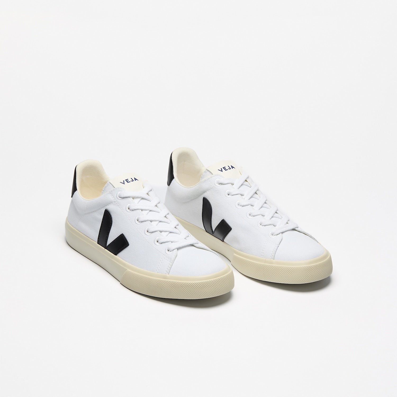 CAMPO CANVAS WHITE BLACK - VEJA ON SALE