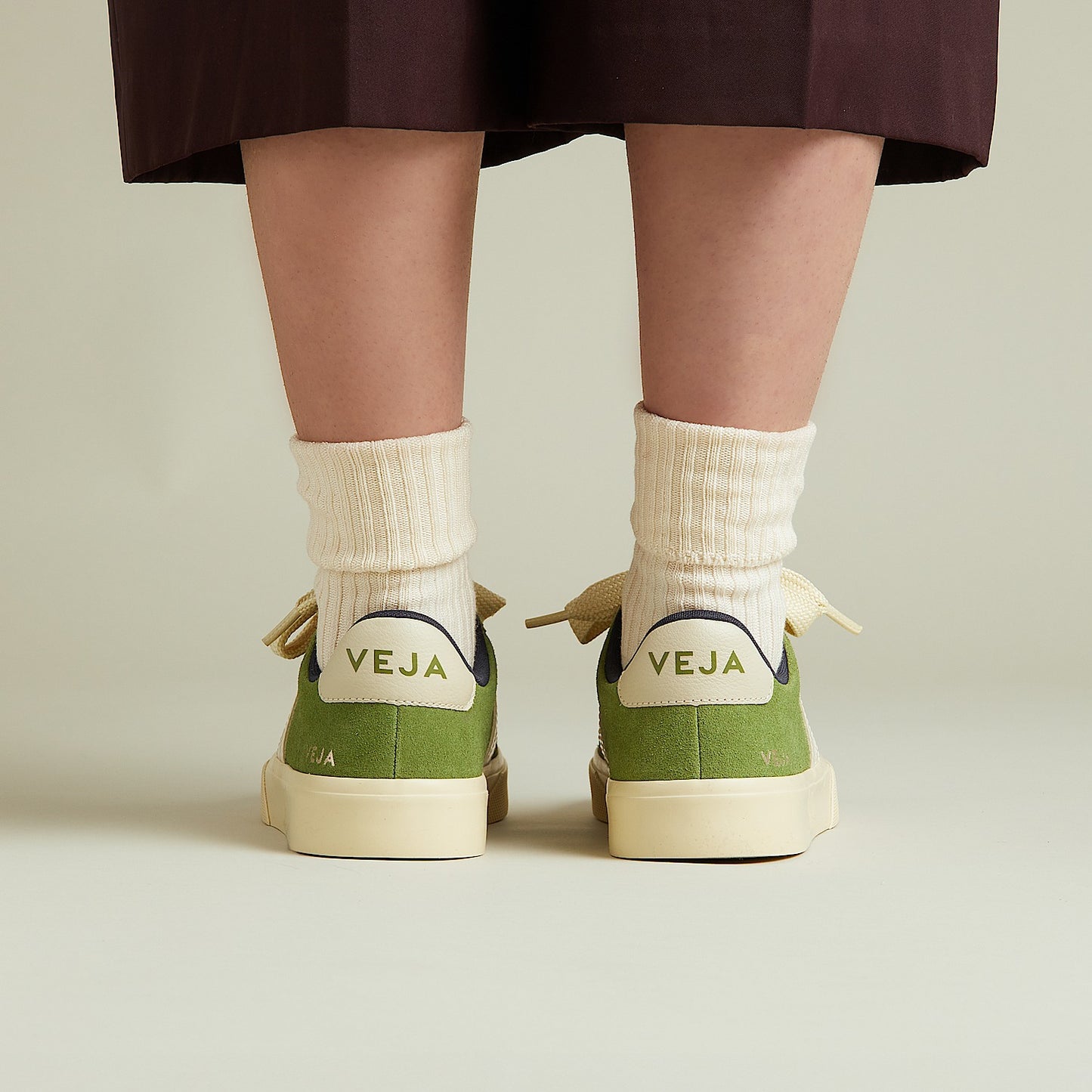 CAMPO BOLD SUEDE KIWI PIERRE - VEJA SALE