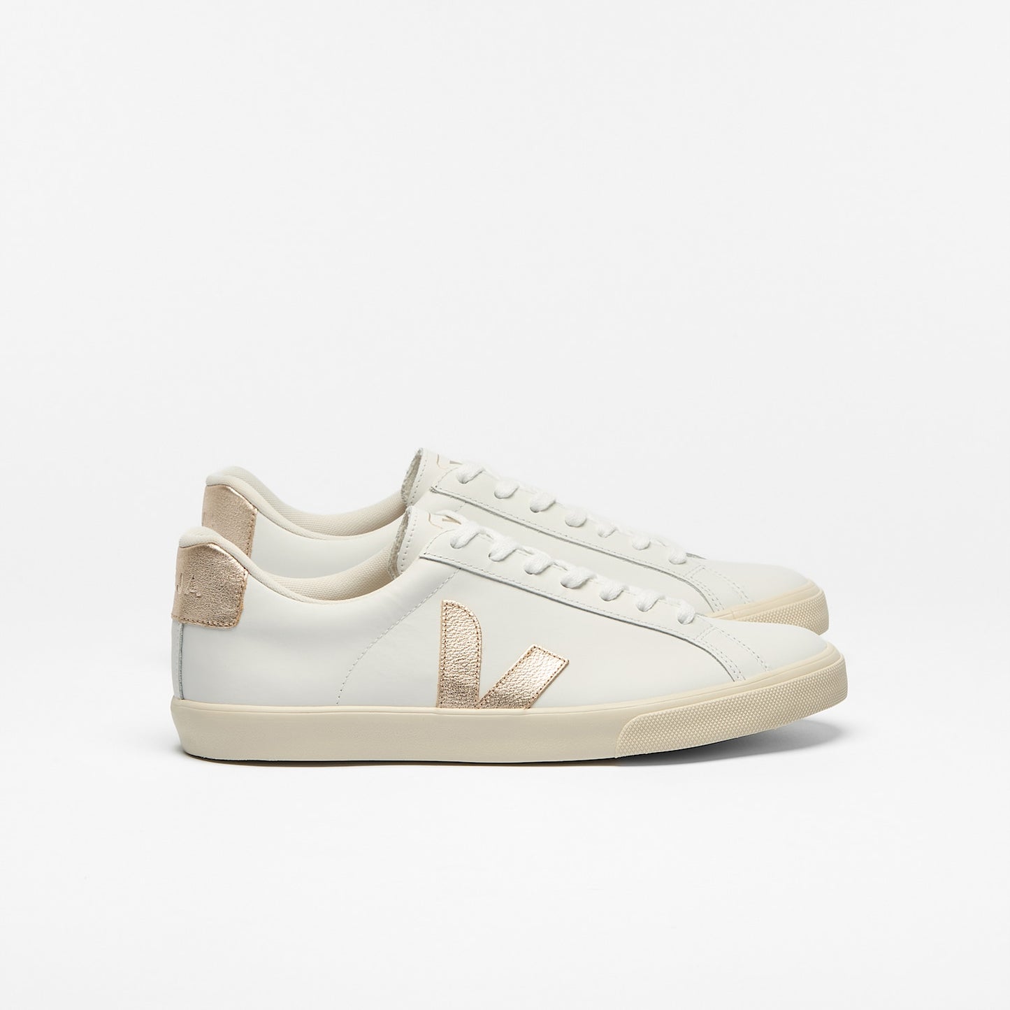 ESPLAR LEATHER WHITE PLATINE - VEJA FOR SALE