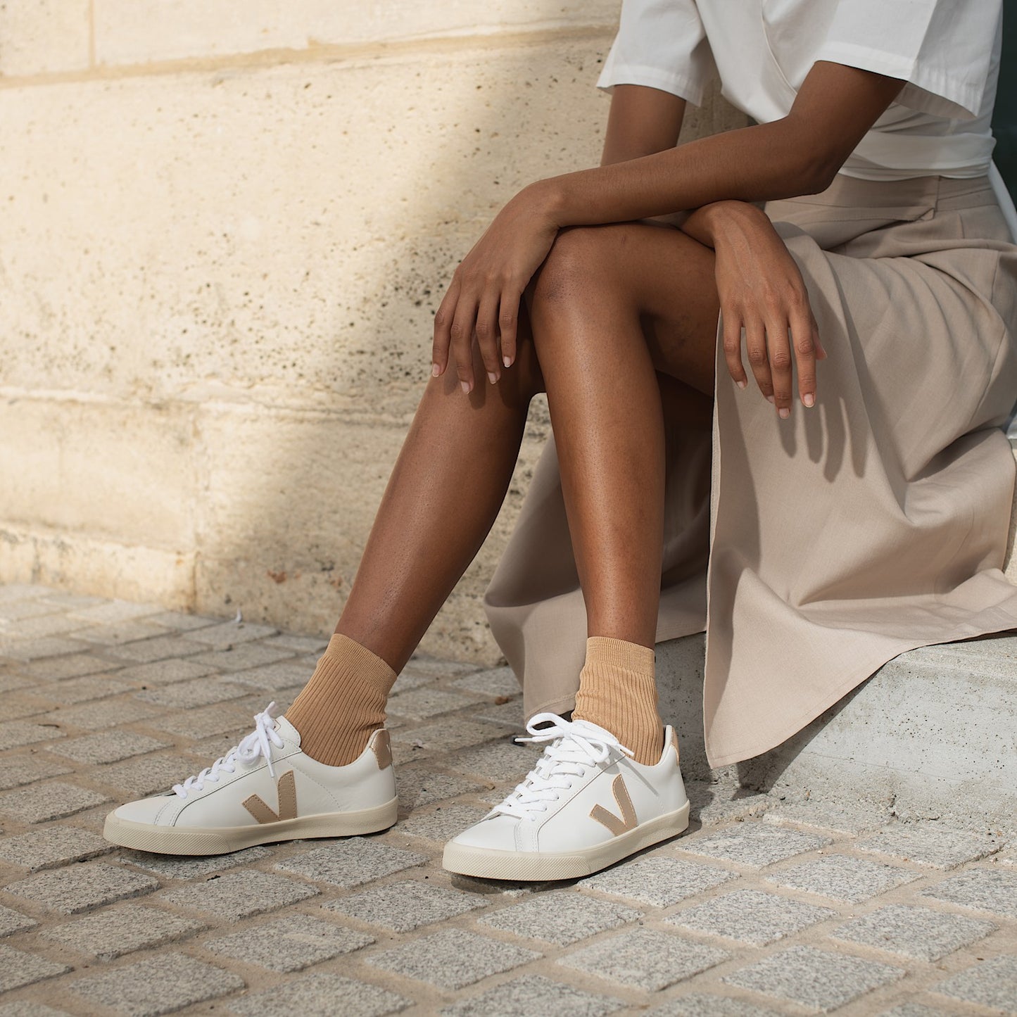 ESPLAR LEATHER WHITE PLATINE - VEJA FOR SALE