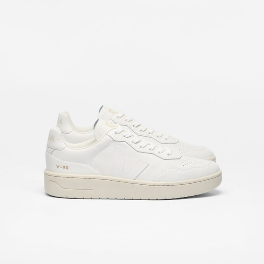 V-90 LEATHER WHITE - VEJA SALE