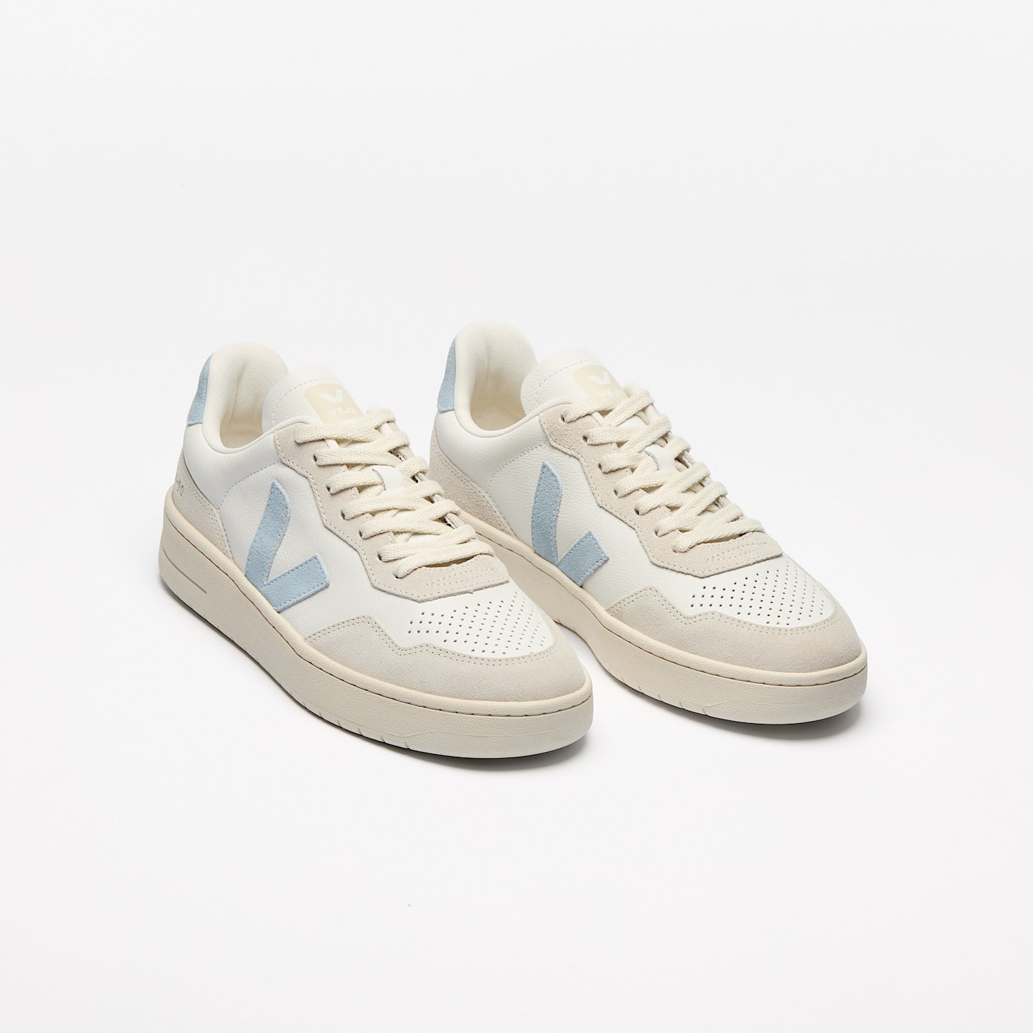V-90 LEATHER WHITE STEEL - VEJA FOR SALE