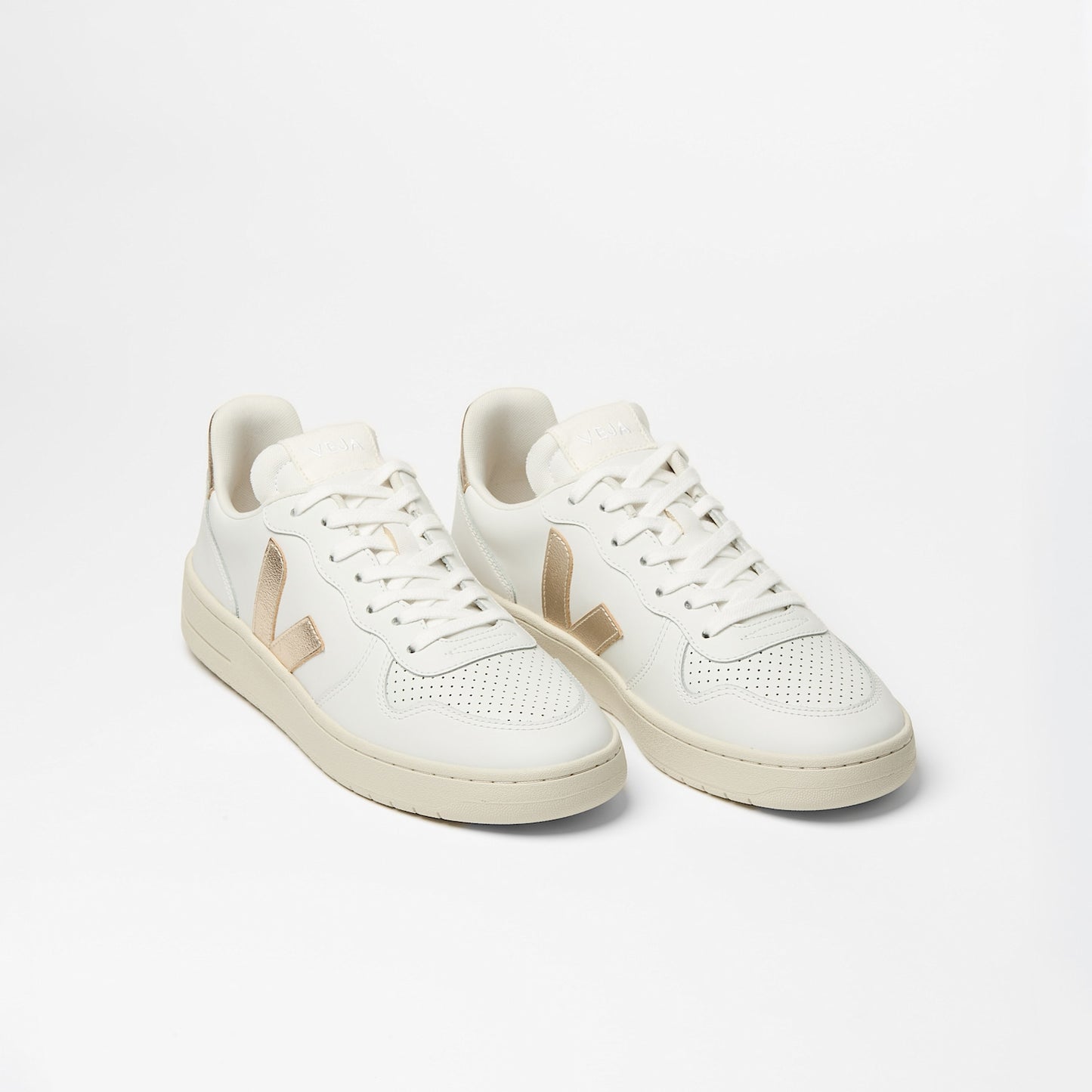 V-10 LEATHER WHITE PLATINE - VEJA NEAR ME