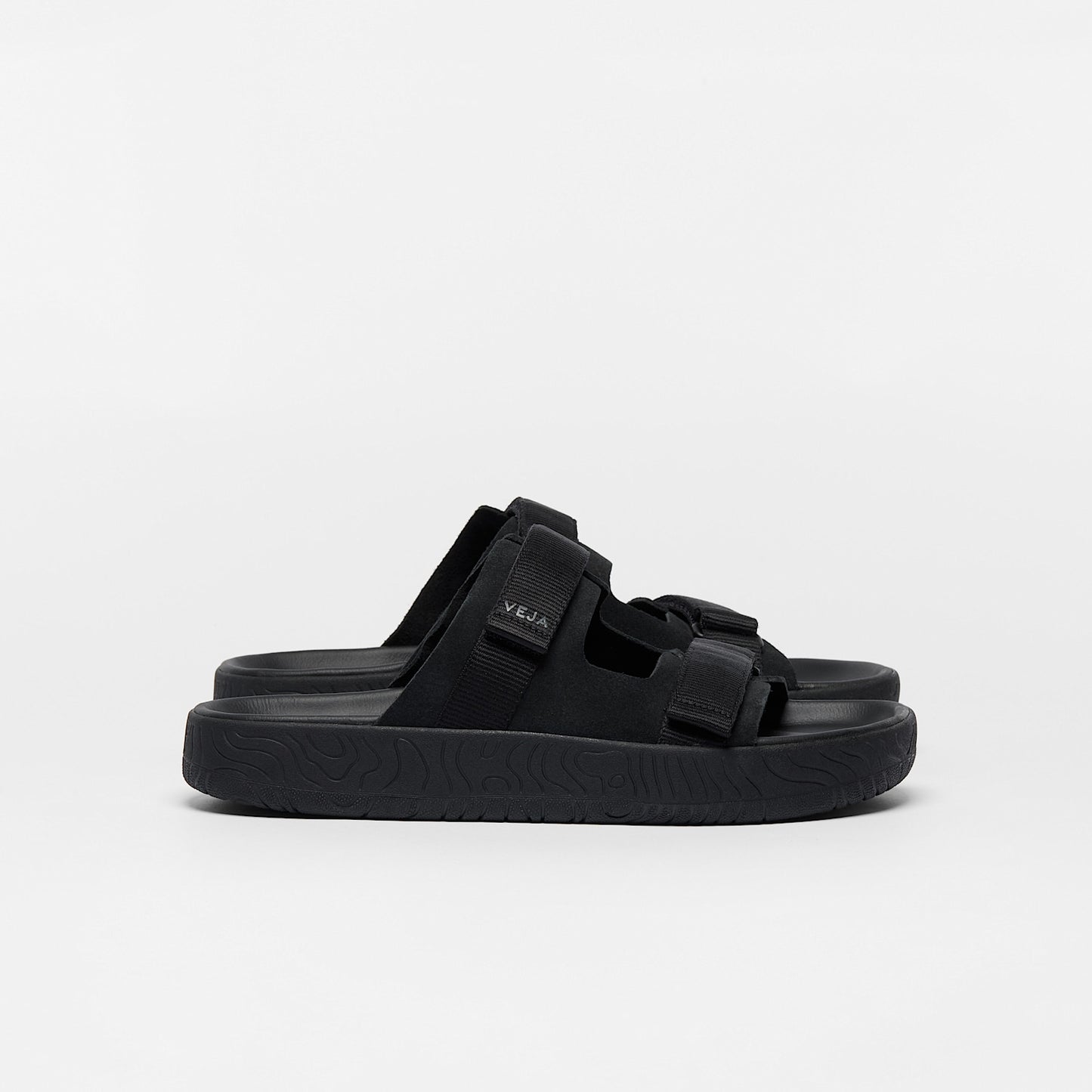 ARPOADOR SUEDE FULL BLACK - VEJA NEAR ME