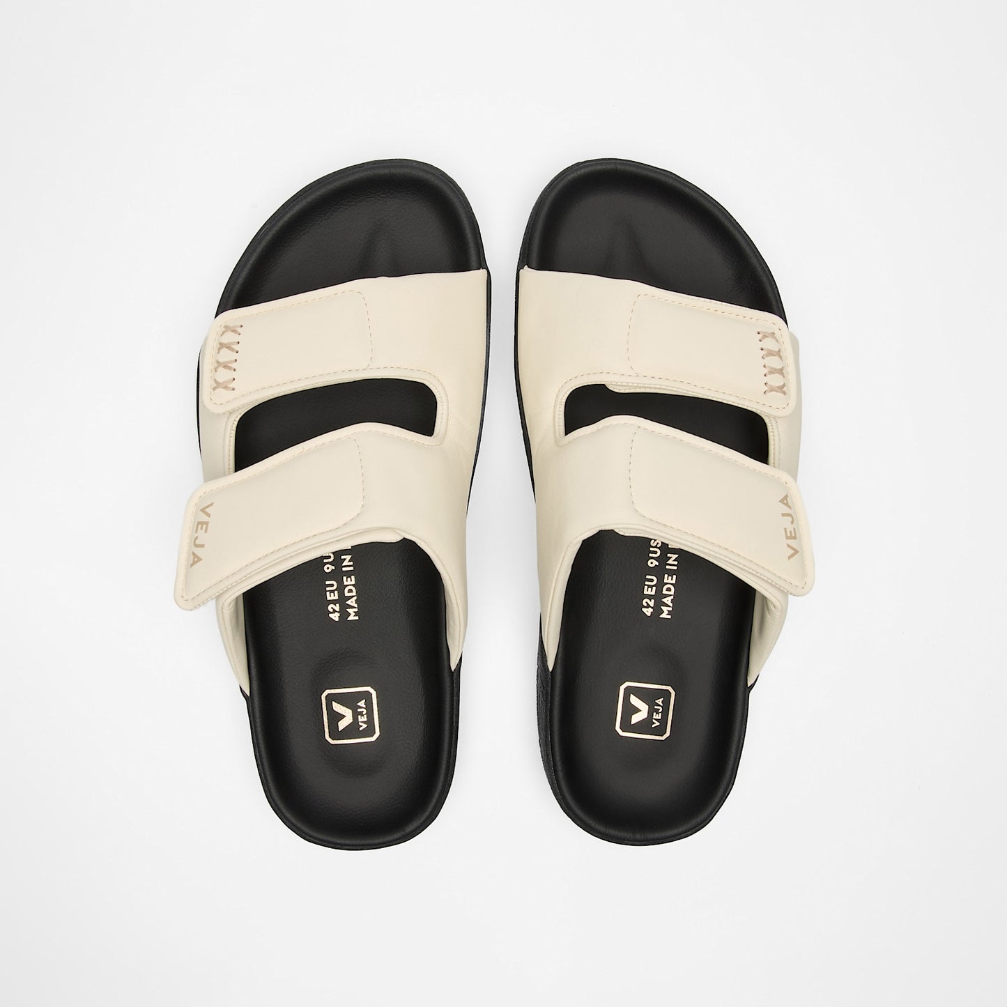 ETNA BOLD LEATHER CASHEW - VEJA SALE