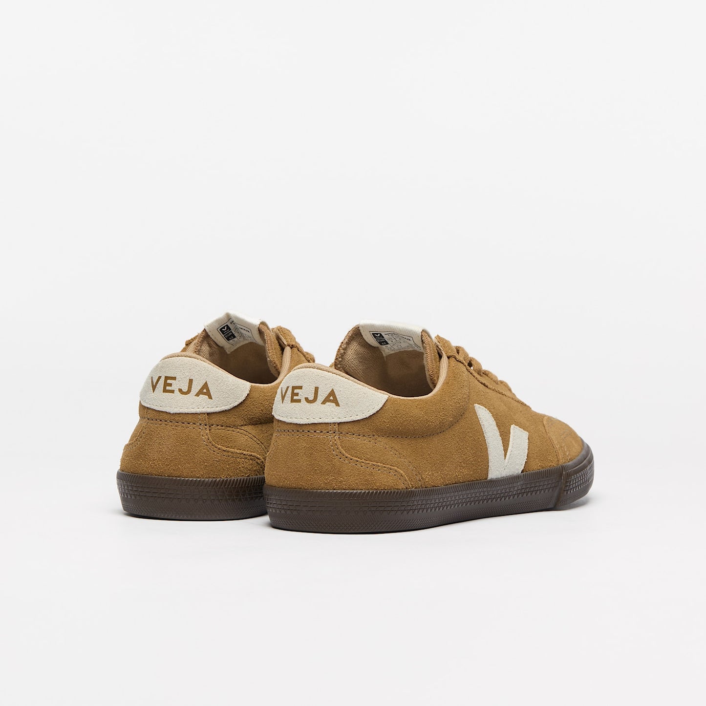 VOLLEY SUEDE TENT NATURAL EAGLE - VEJA SALE