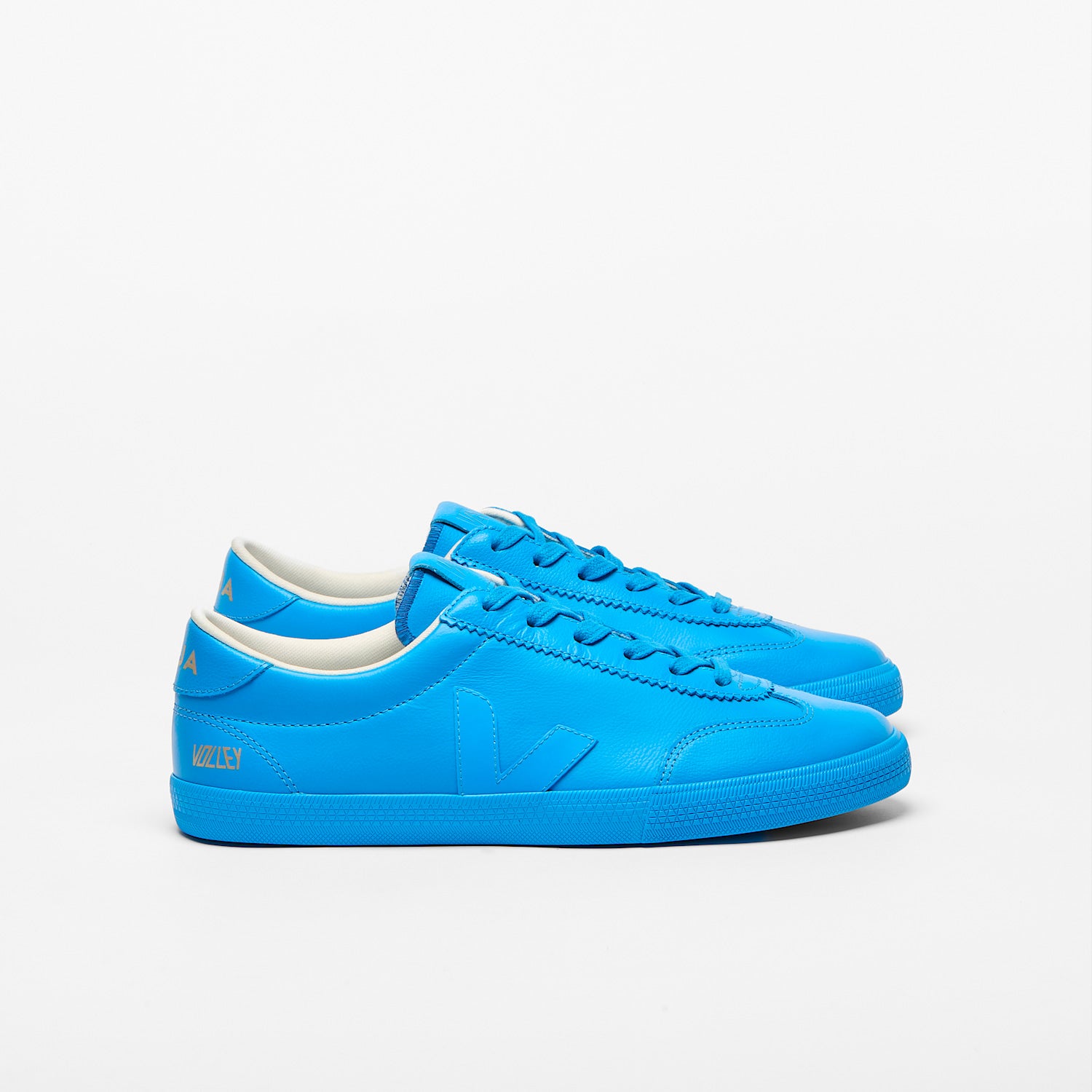 VOLLEY SIGNATURE LEATHER FULL EGEE - VEJA ON SALE