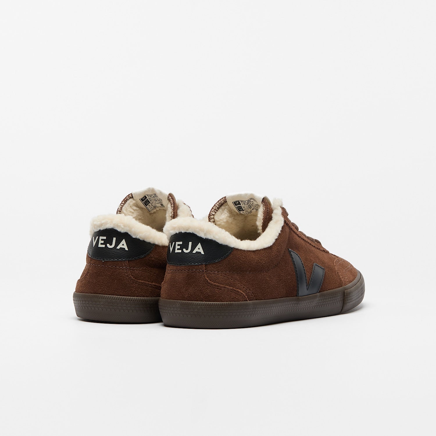 VOLLEY FURED SUEDE WALNUT BLACK EAGLE - VEJA ONLINE