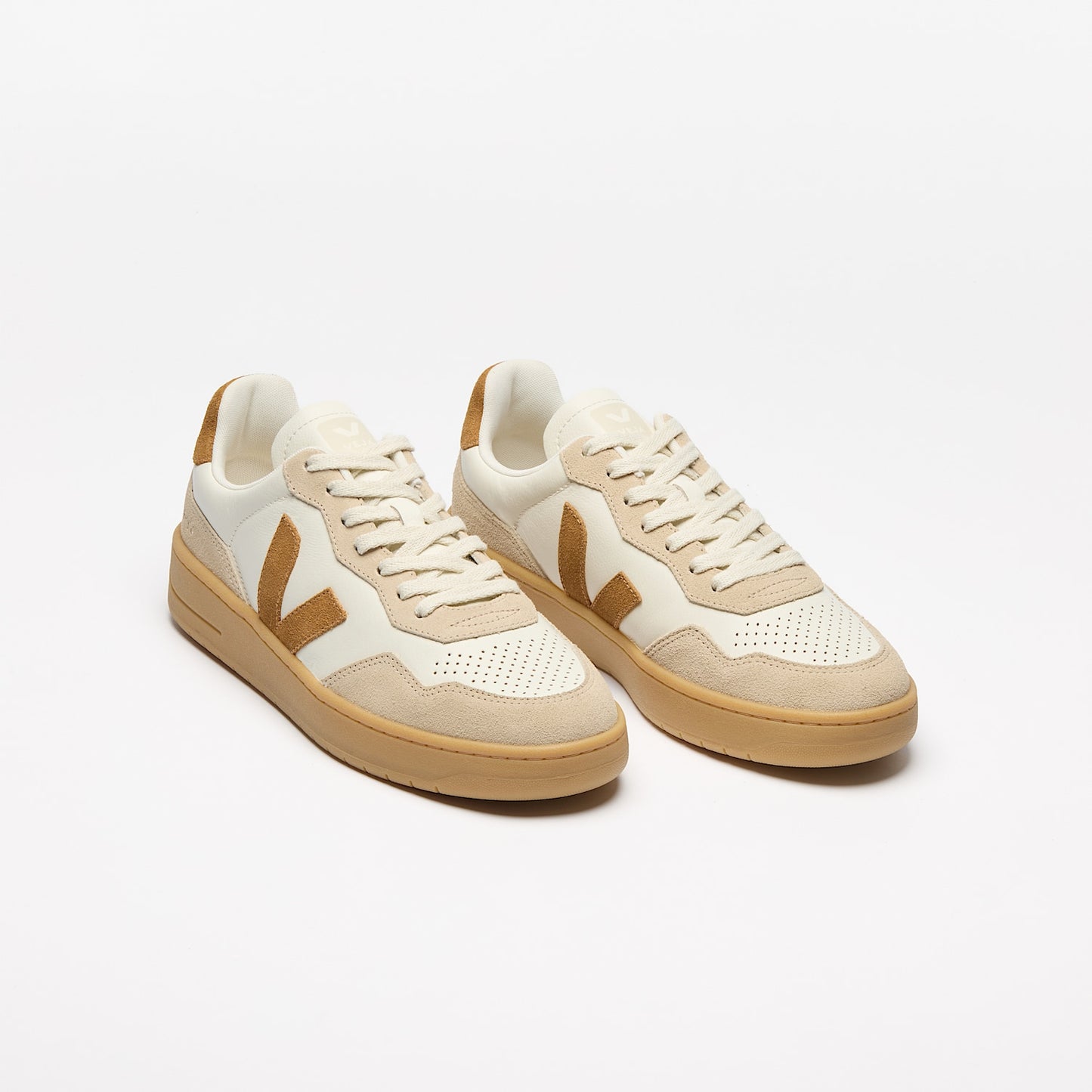 V-90 LEATHER PURE CAMEL ALMOND NATURAL - VEJA US