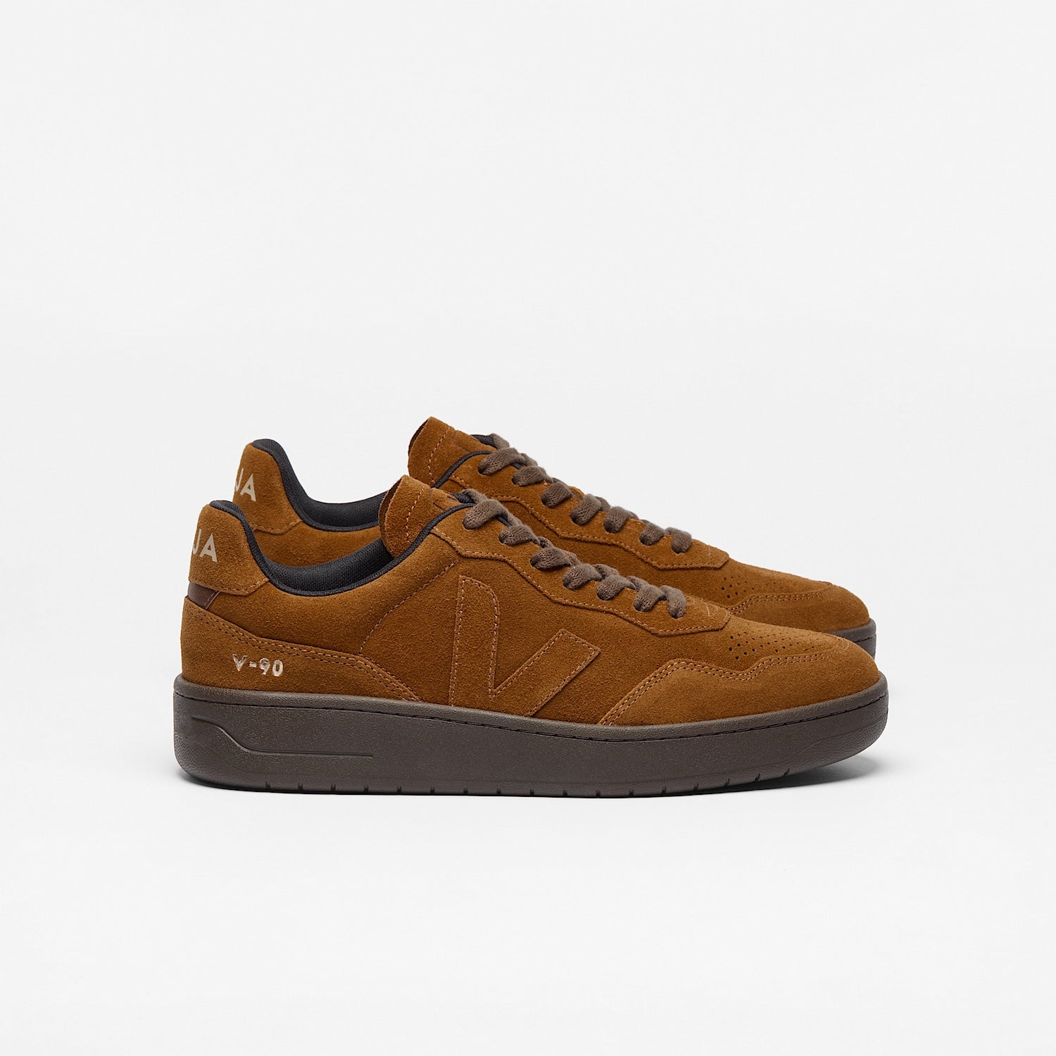 V-90 SUEDE FULL COGNAC EAGLE - VEJA NEAR ME
