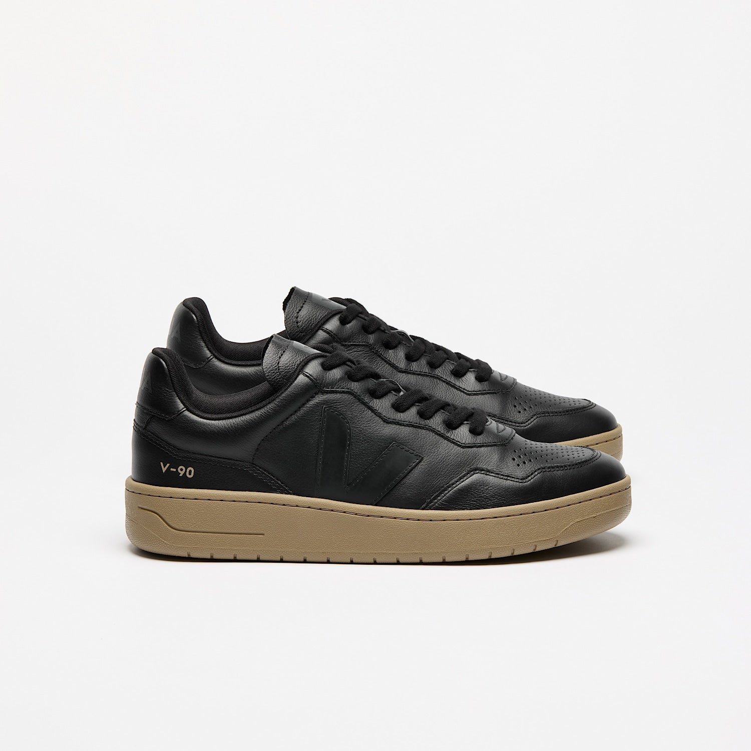 V-90 LEATHER BLACK DUNE - VEJA FOR SALE