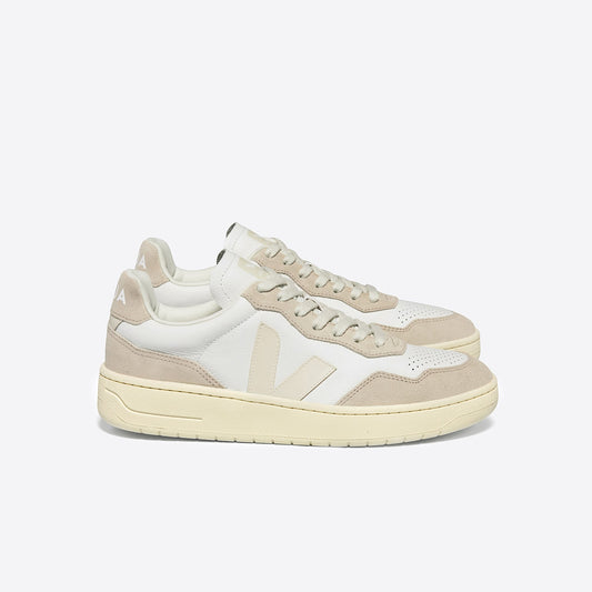 V-90 LEATHER WHITE PIERRE - VEJA ON SALE