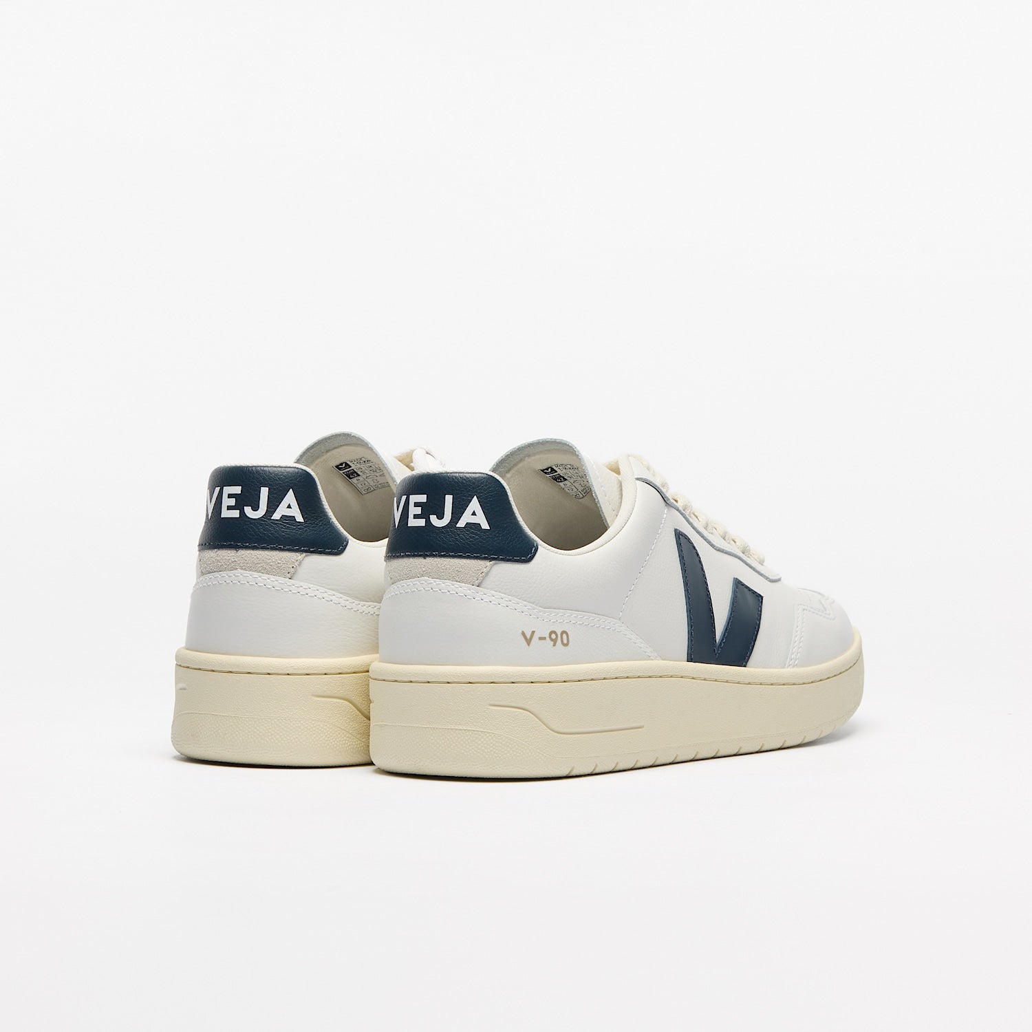V-90 LEATHER WHITE NAUTICO - VEJA DISCOUNT