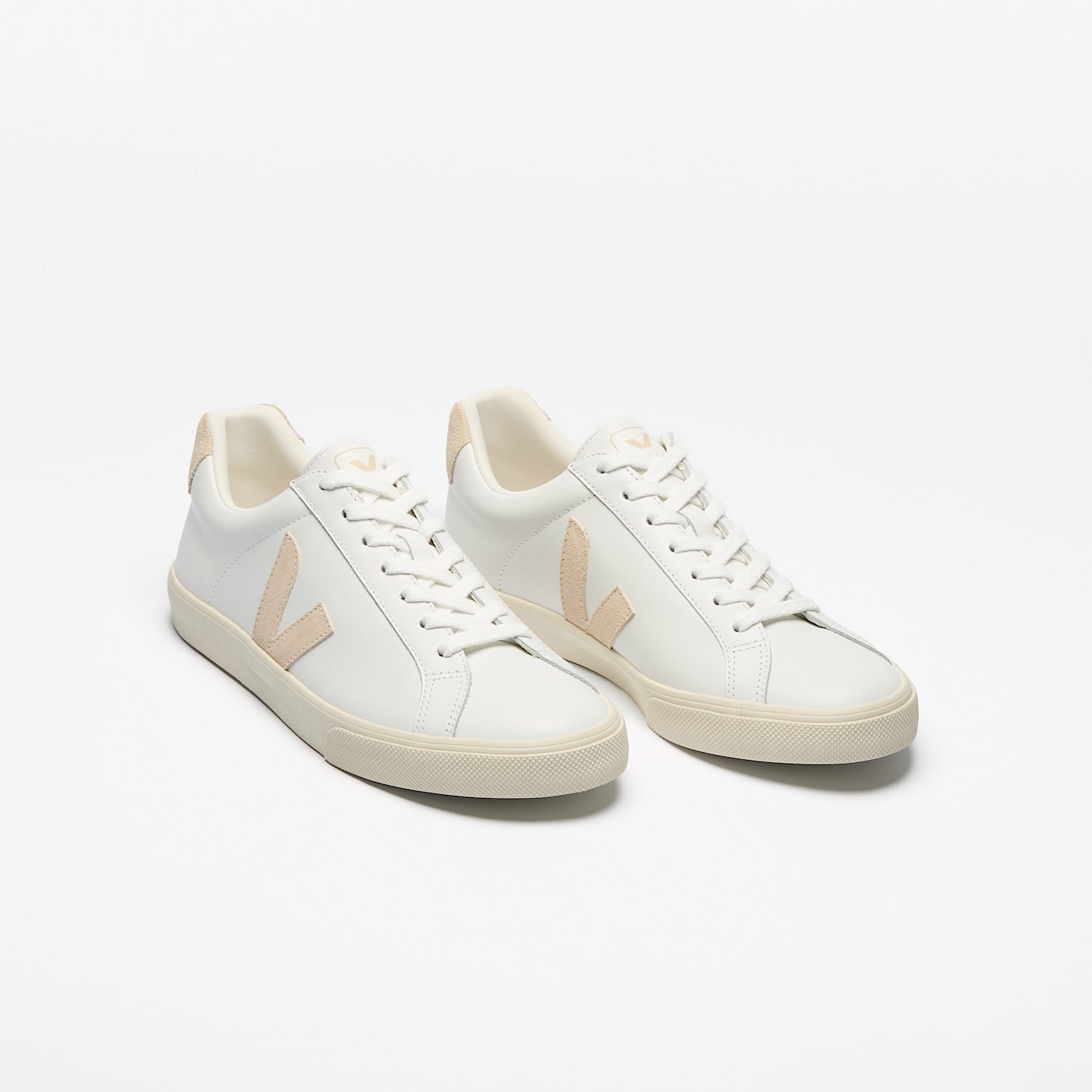 ESPLAR LEATHER WHITE SABLE - VEJA SALE