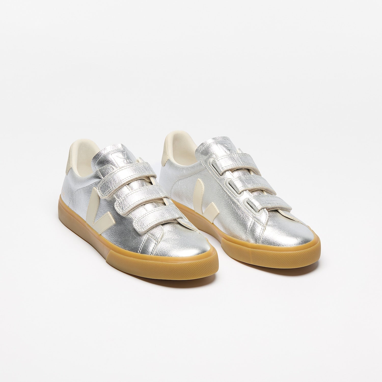 RECIFE LEATHER SILVER PIERRE - VEJA US