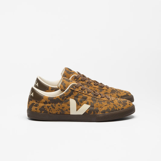PANENKA SUEDE CAMEL WILD COUNTRY - VEJA SALE
