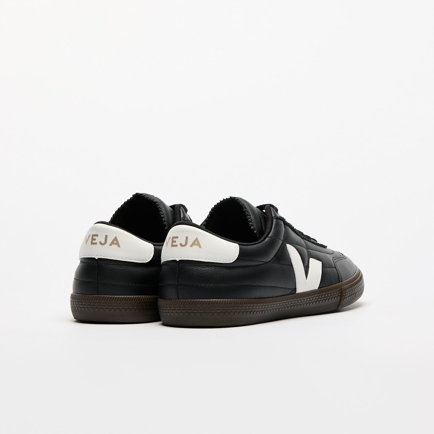 PANENKA LEATHER BLACK WHITE - VEJA FOR SALE