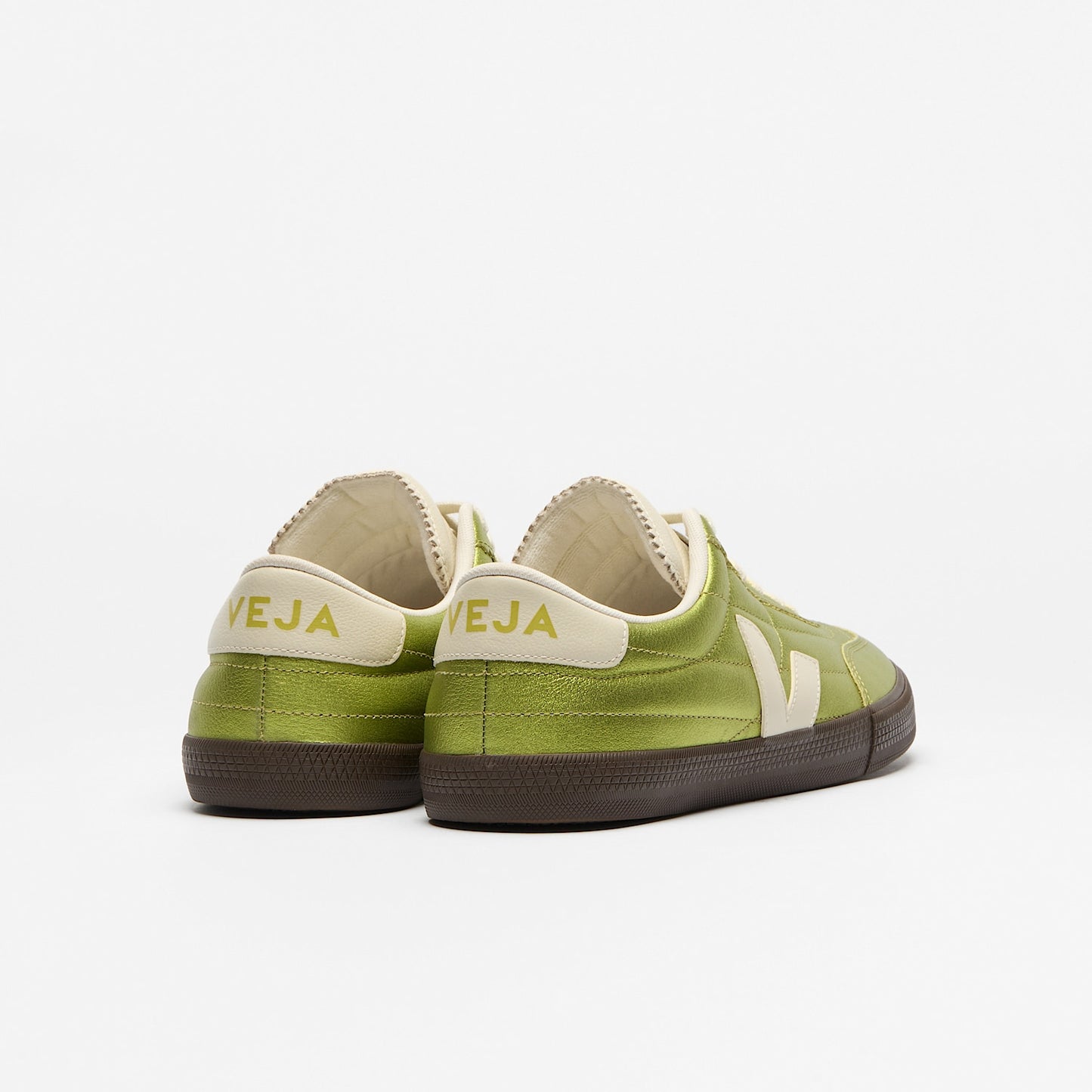 PANENKA LEATHER PAGI PIERRE EAGLE - VEJA ON SALE