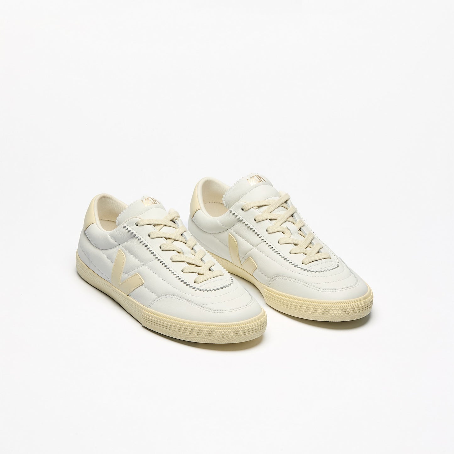 PANENKA LEATHER WHITE CALCAIRE - VEJA SALE