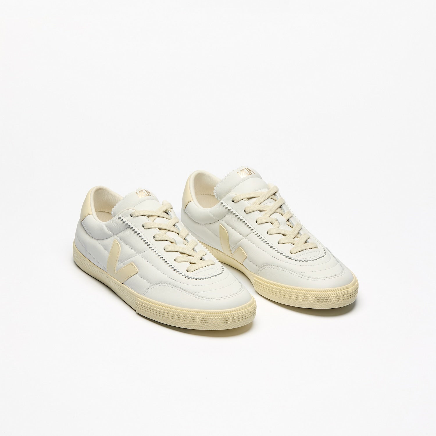 PANENKA LEATHER WHITE CALCAIRE - VEJA SALE