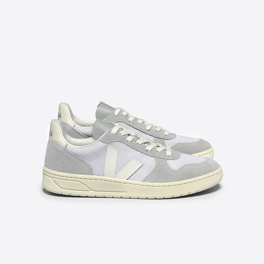 V-10 ALVEOMESH LIGHT GREY PIERRE - VEJA SALE