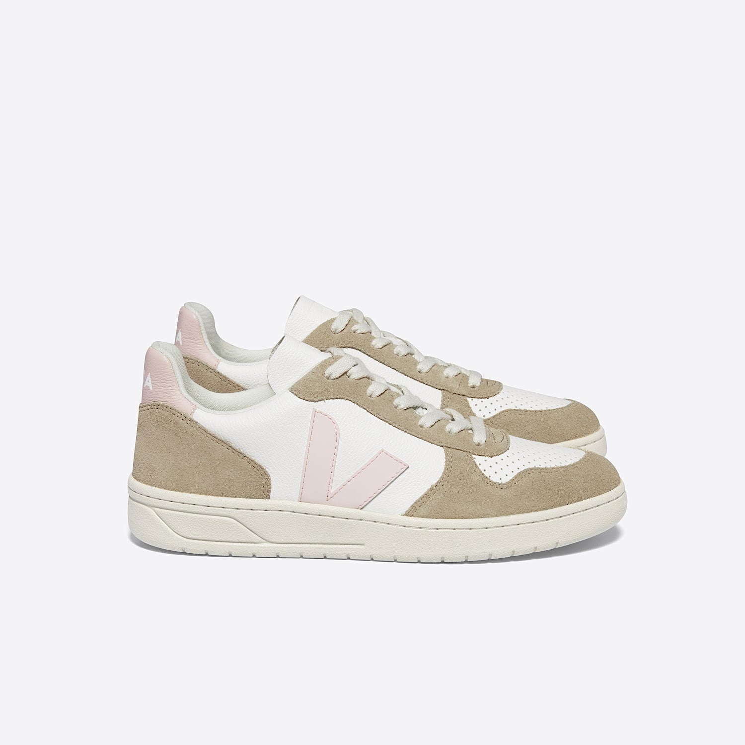 V-10 LEATHER WHITE PETALE SAHARA - VEJA ON SALE