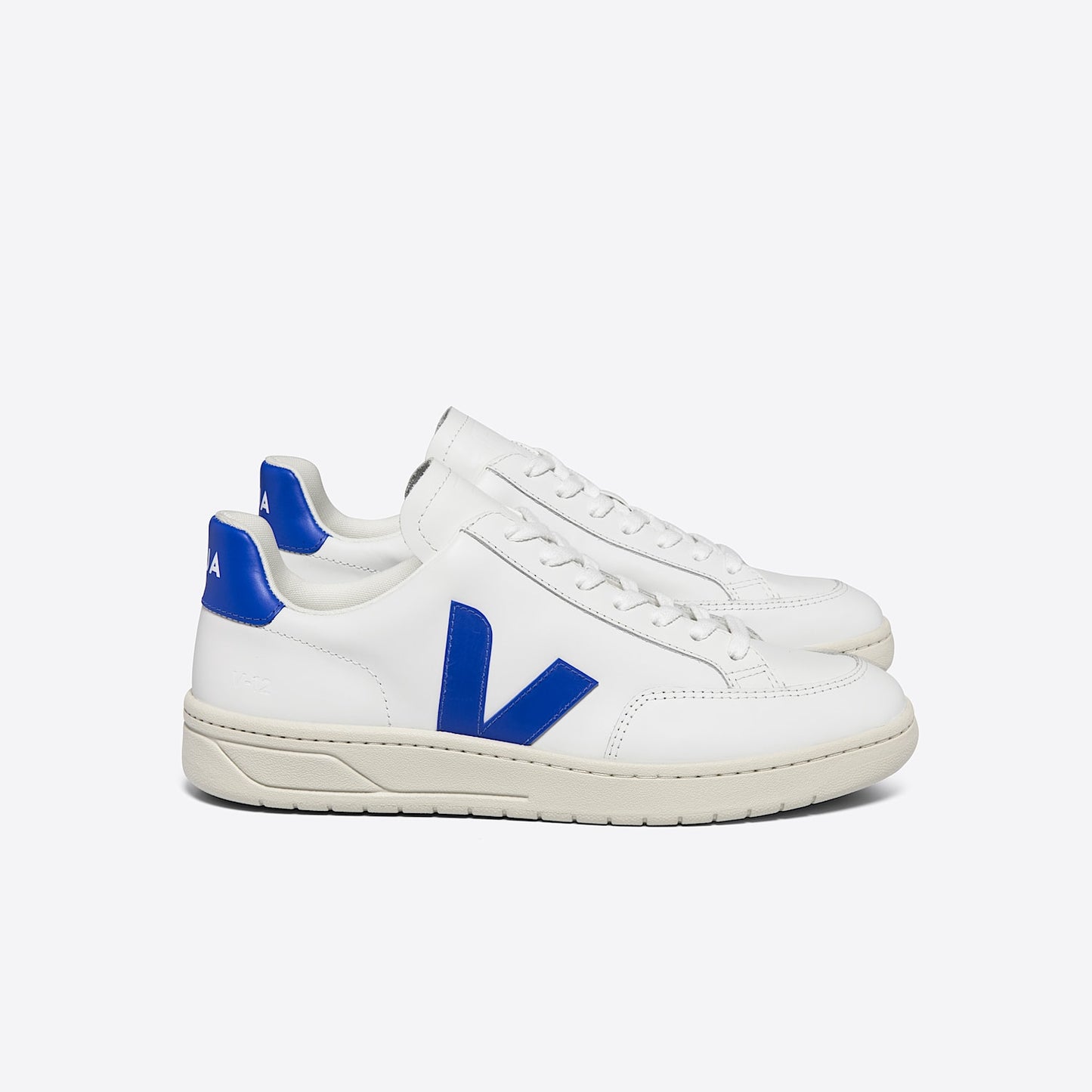 V-12 LEATHER WHITE PAROS - VEJA NEAR ME