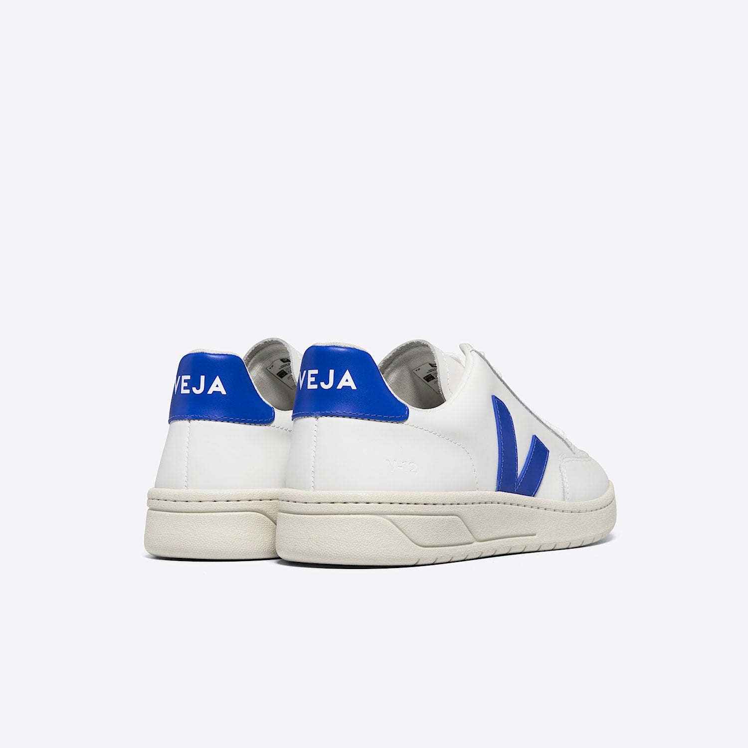V-12 LEATHER WHITE PAROS - VEJA NEAR ME