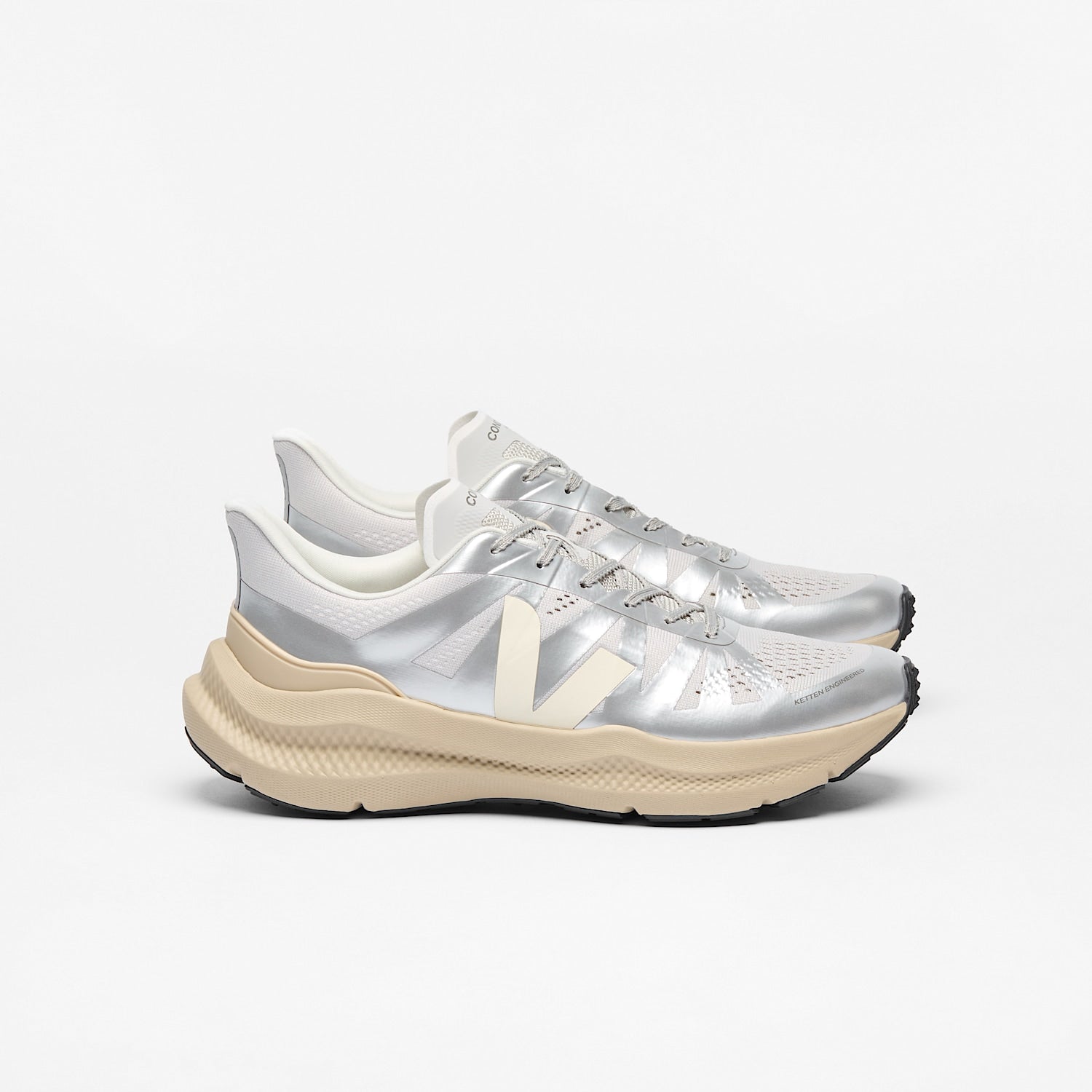CONDOR 3 ADVANCED ENGINEERED-MESH SILVER ALMOND - VEJA SALE