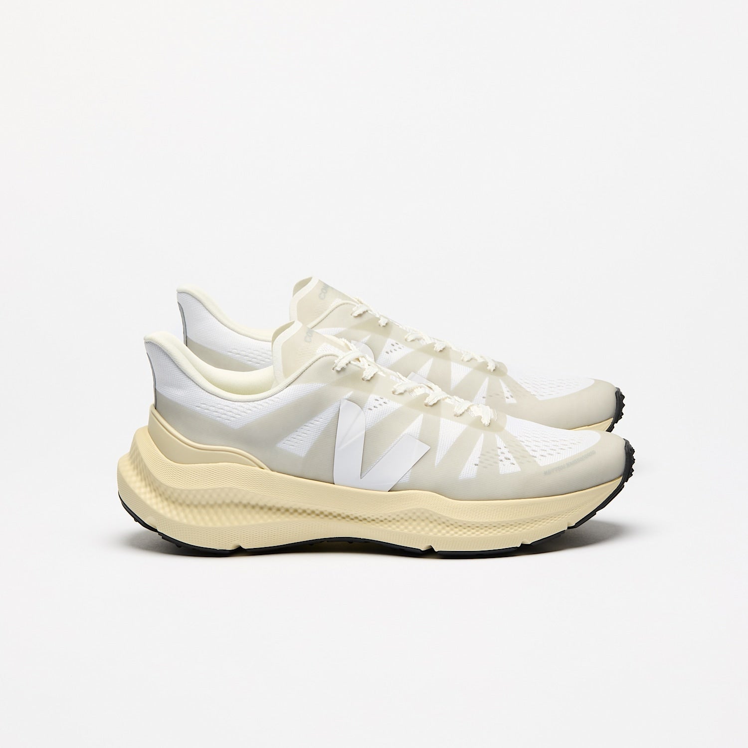 CONDOR 3 ADVANCED ENGINEERED-MESH FULL WHITE - VEJA ONLINE