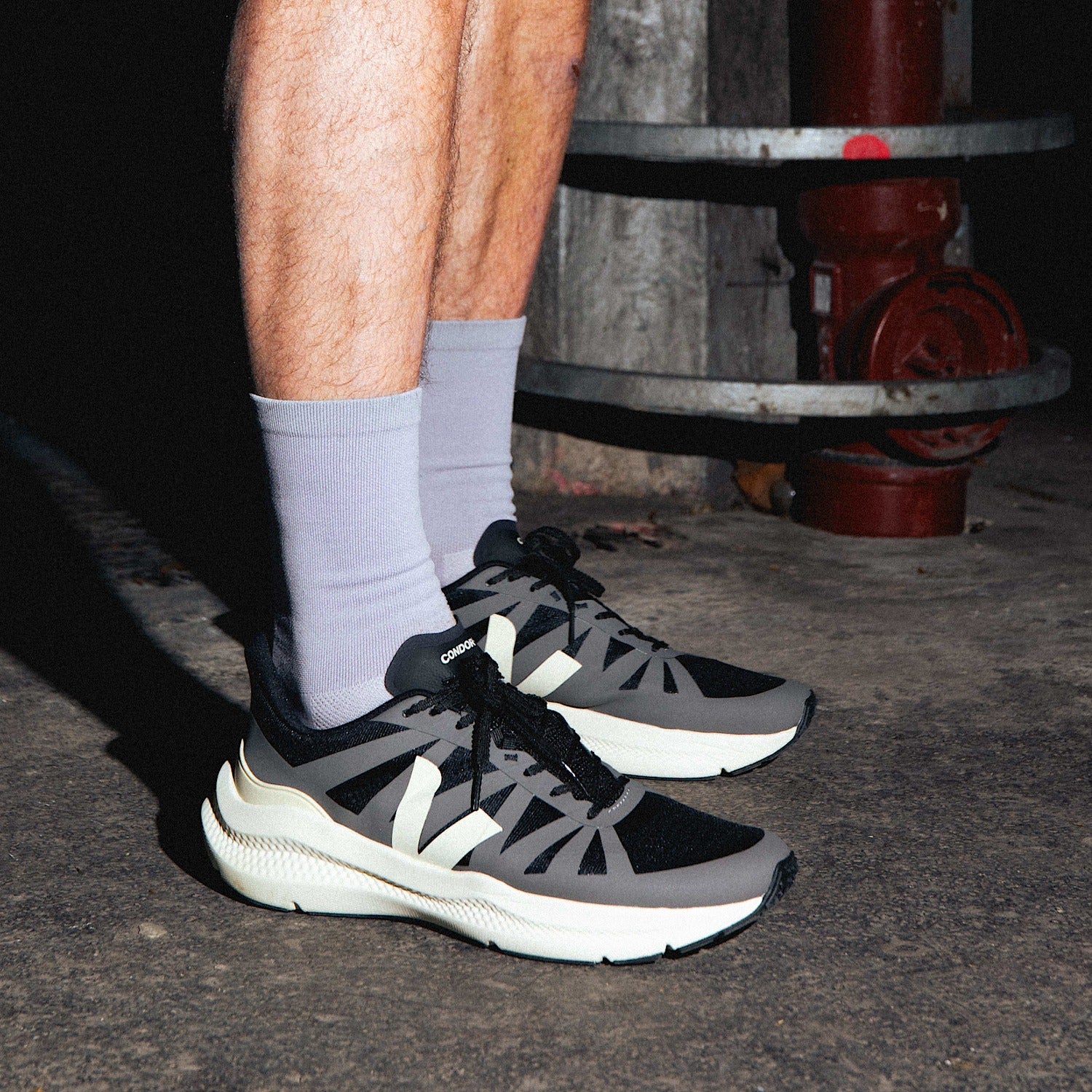 CONDOR 3 ENGINEERED-MESH BLACK CALCAIRE - VEJA NEAR ME