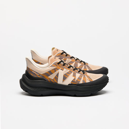 CONDOR 3 ADVANCED VEJA X CÉSAR VILLALBA AREIA CASHEW OURO - VEJA SALE
