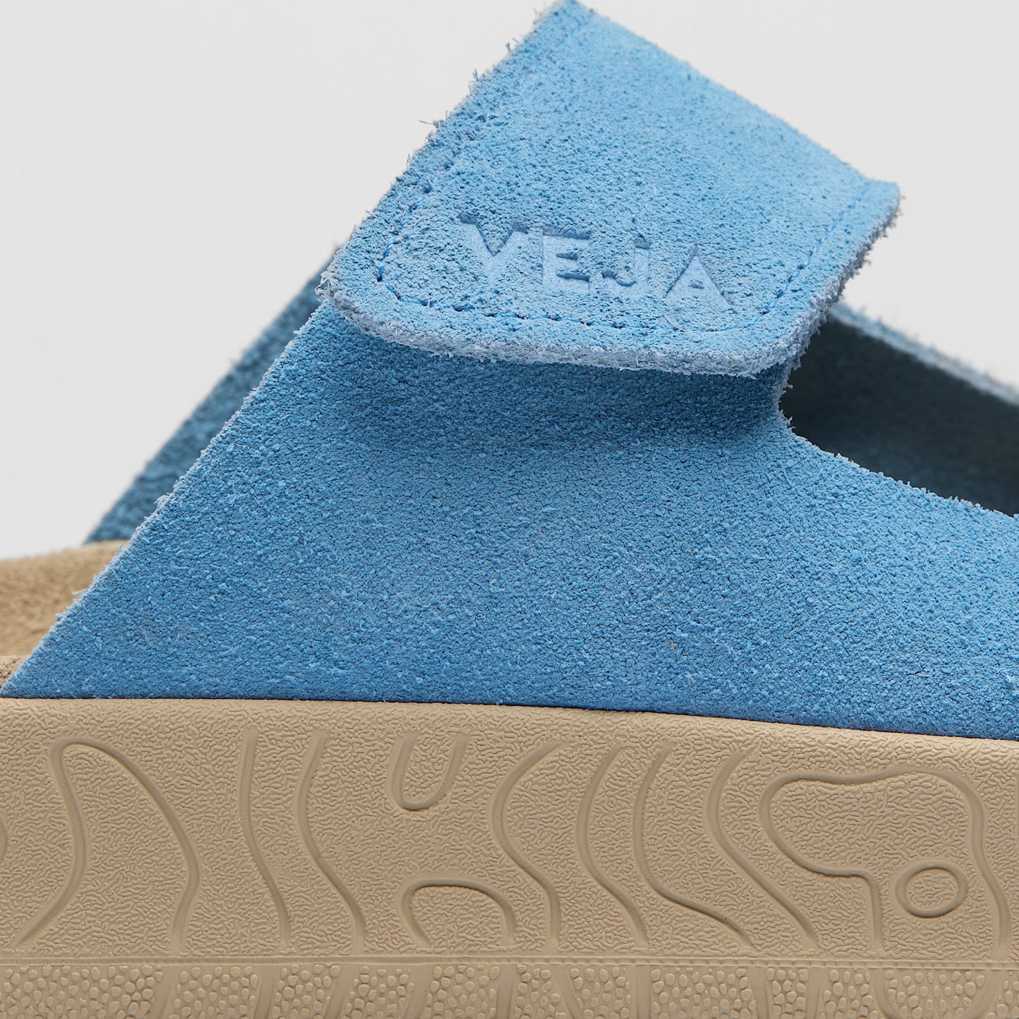 ETNA SUEDE AQUA ALMOND - VEJA ONLINE