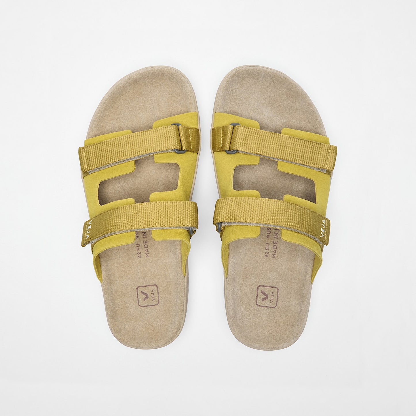 ARPOADOR SUEDE LIQUOR OCRE - VEJA NEAR ME