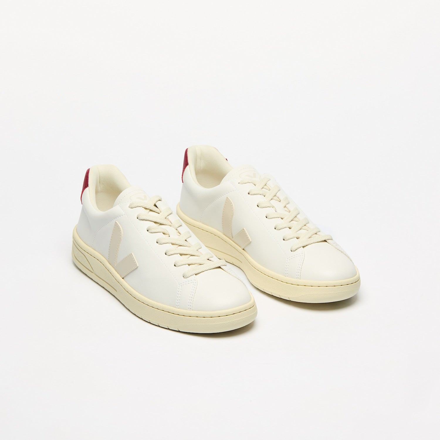 URCA CWL WHITE PIERRE MARSALA - VEJA FOR SALE