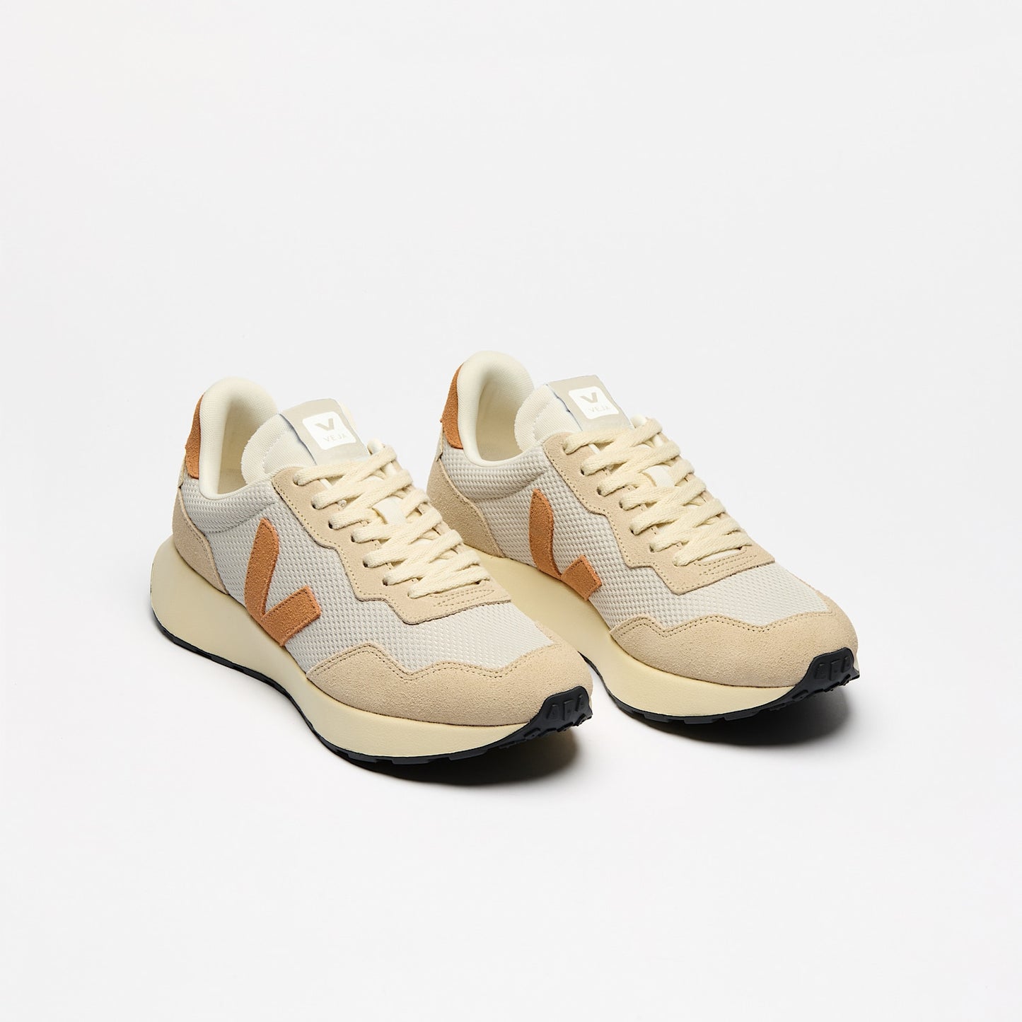 PAULISTANA ALVEOMESH NATURAL UMBER - VEJA SALE