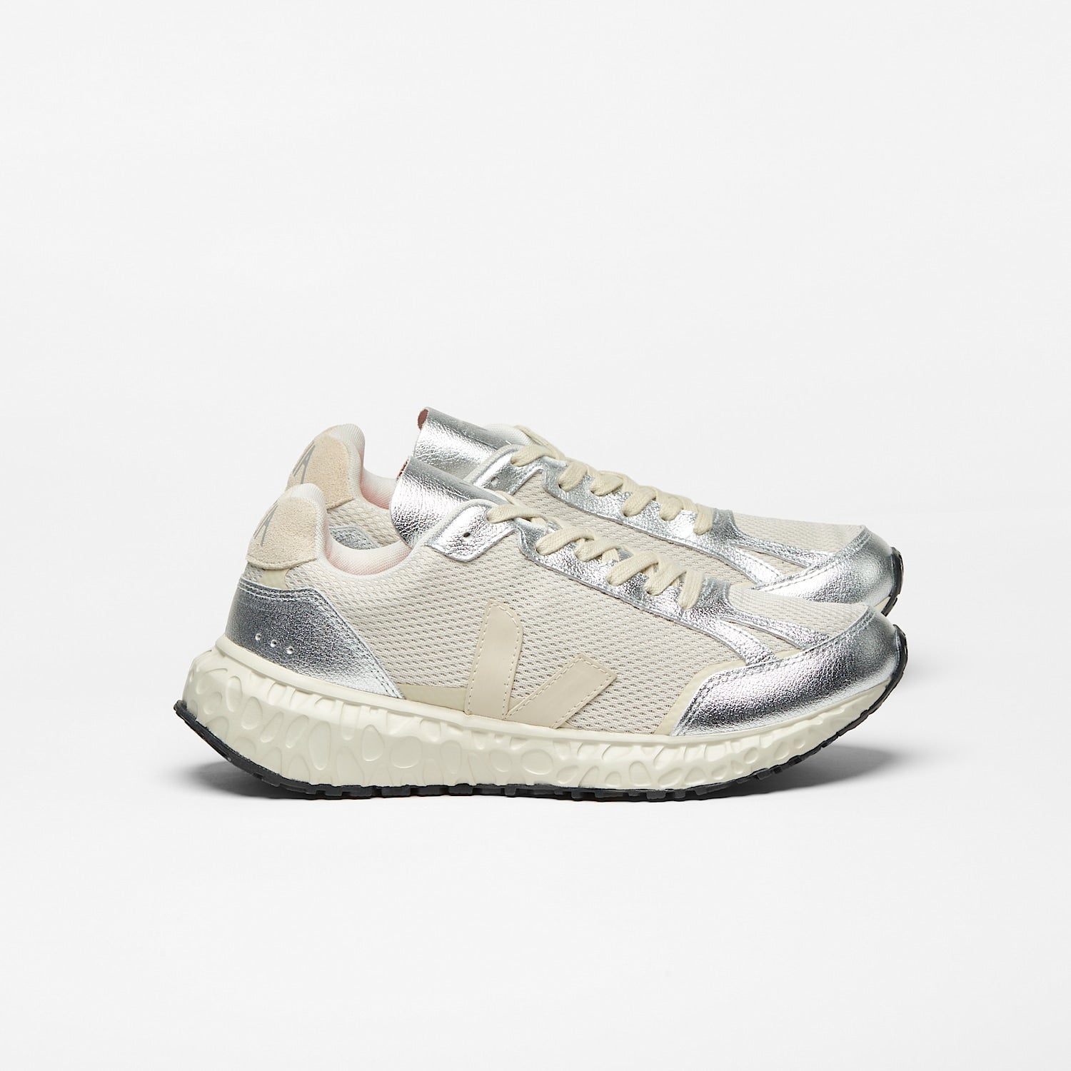 CONDOR ROYALE ALVEOMESH NATURAL PIERRE SILVER - VEJA ON SALE