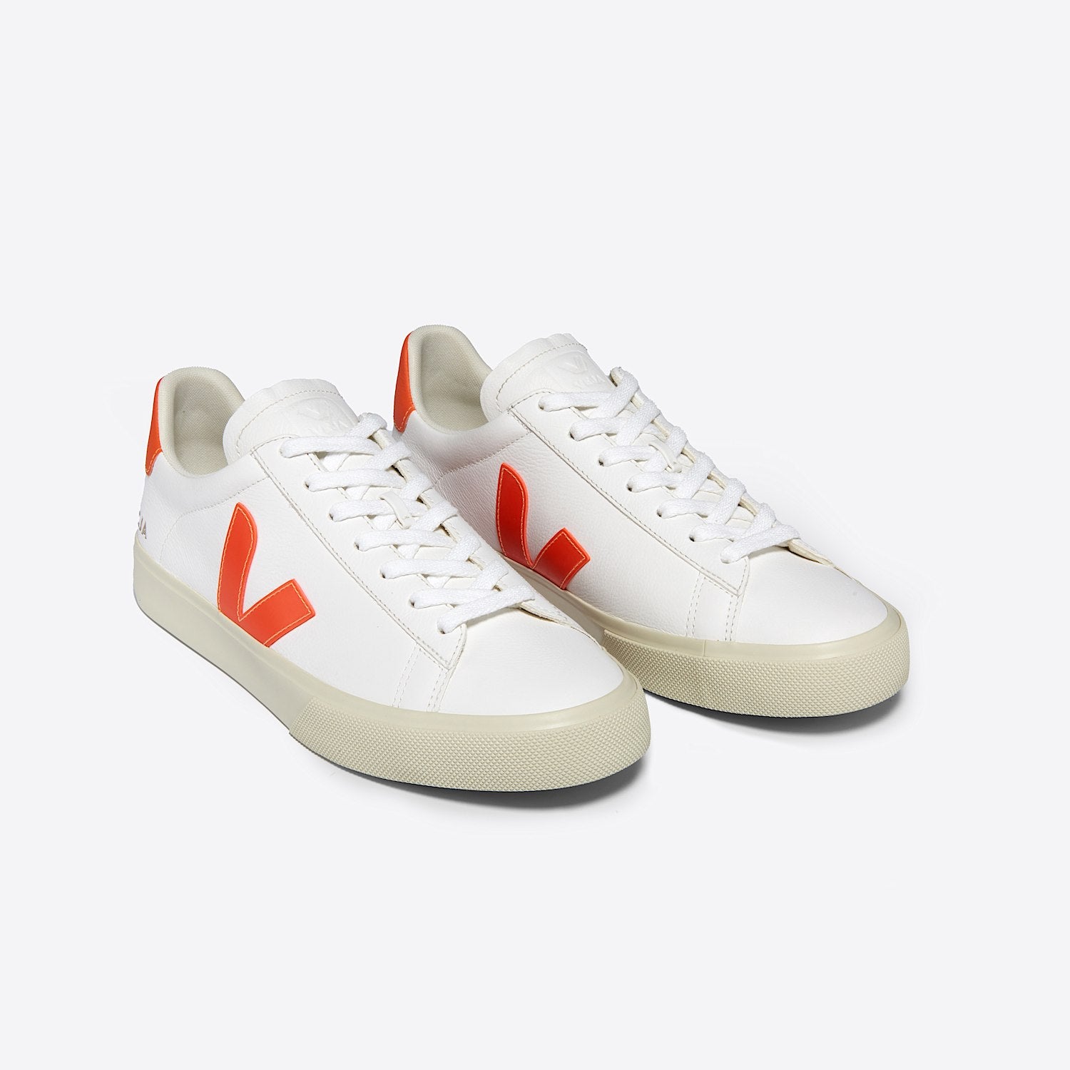 CAMPO LEATHER WHITE ORANGE FLUO - VEJA SALE