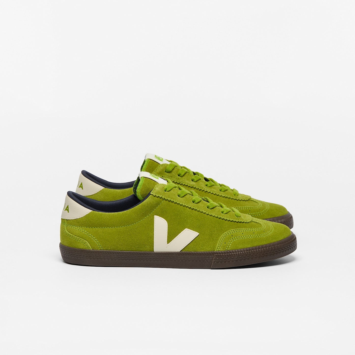 VOLLEY SUEDE DETOX PIERRE EAGLE - VEJA DISCOUNT