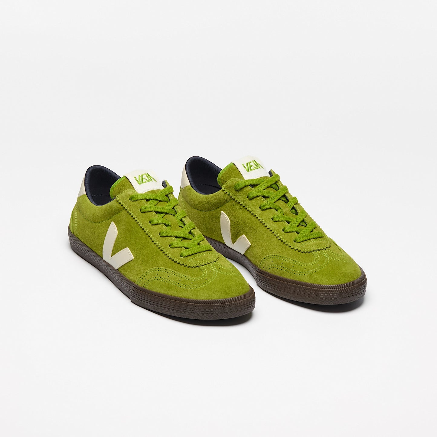 VOLLEY SUEDE DETOX PIERRE EAGLE - VEJA DISCOUNT